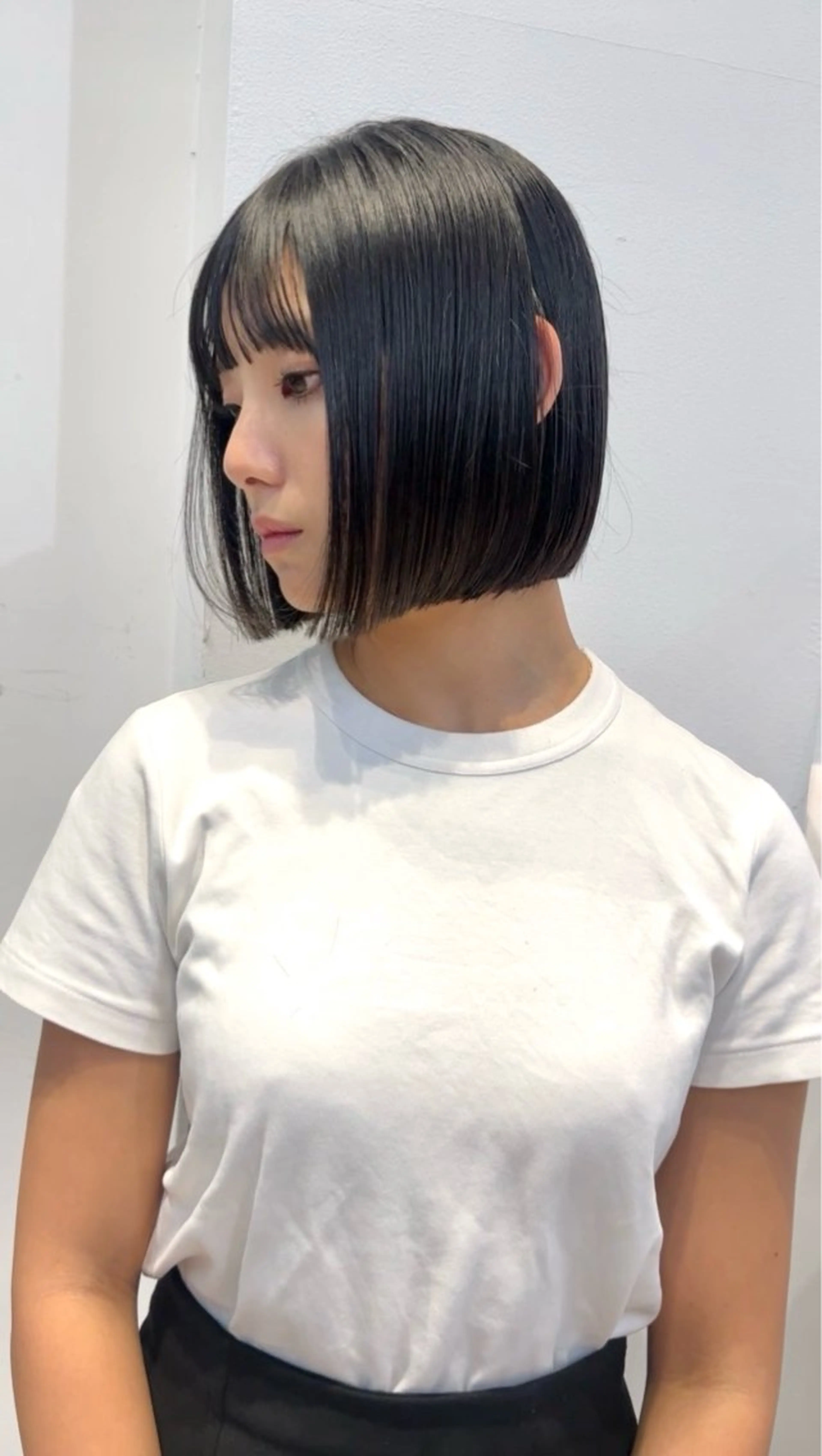 ショート カラー ⭐️似合わせボブ 縮毛矯正⭐️かえでのヘアスタイル