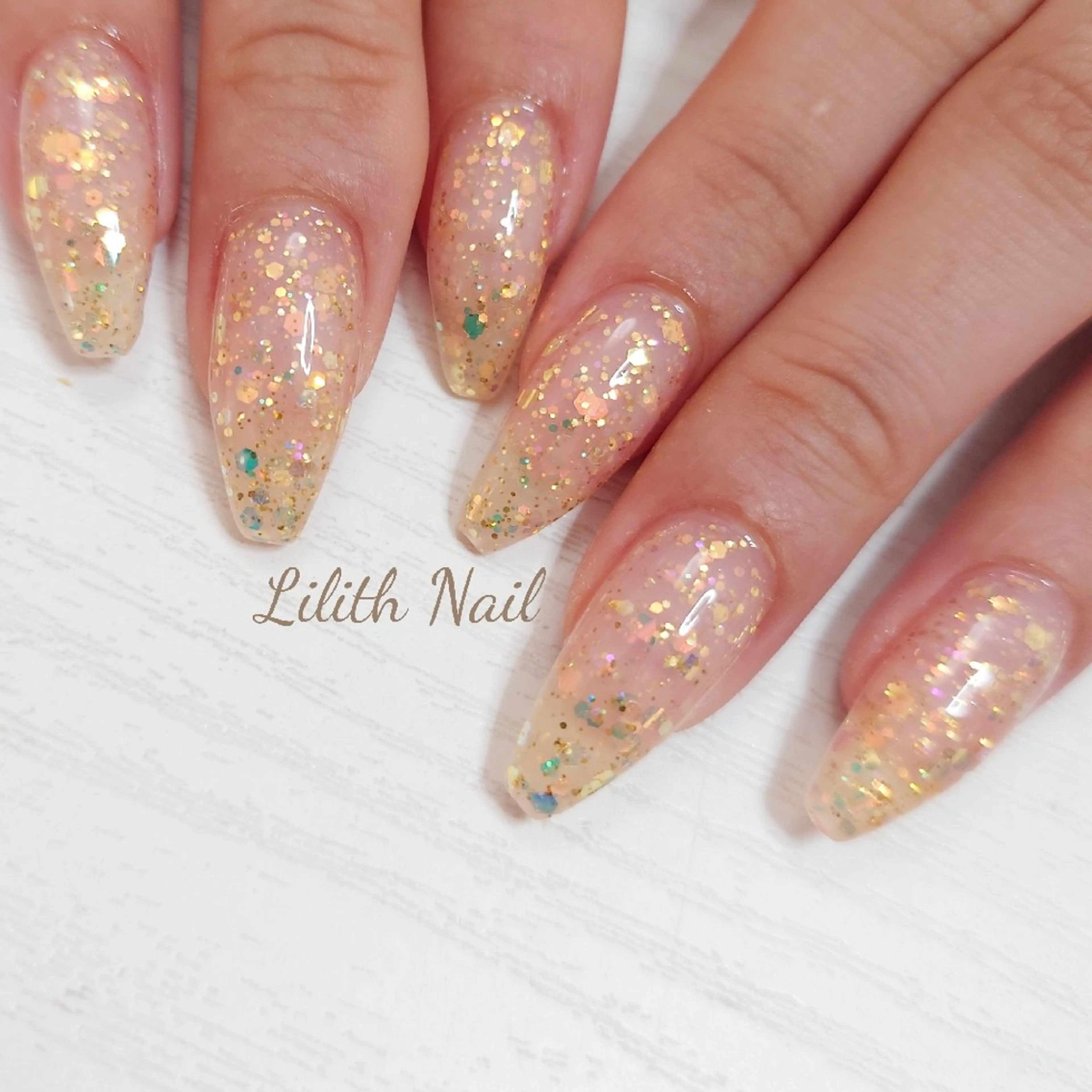 ネイル クリアネイル キラキラネイル ラメ(グリッター) ミラーネイル ワンカラーネイル ハンドネイル Lilith Nailのネイルデザイン