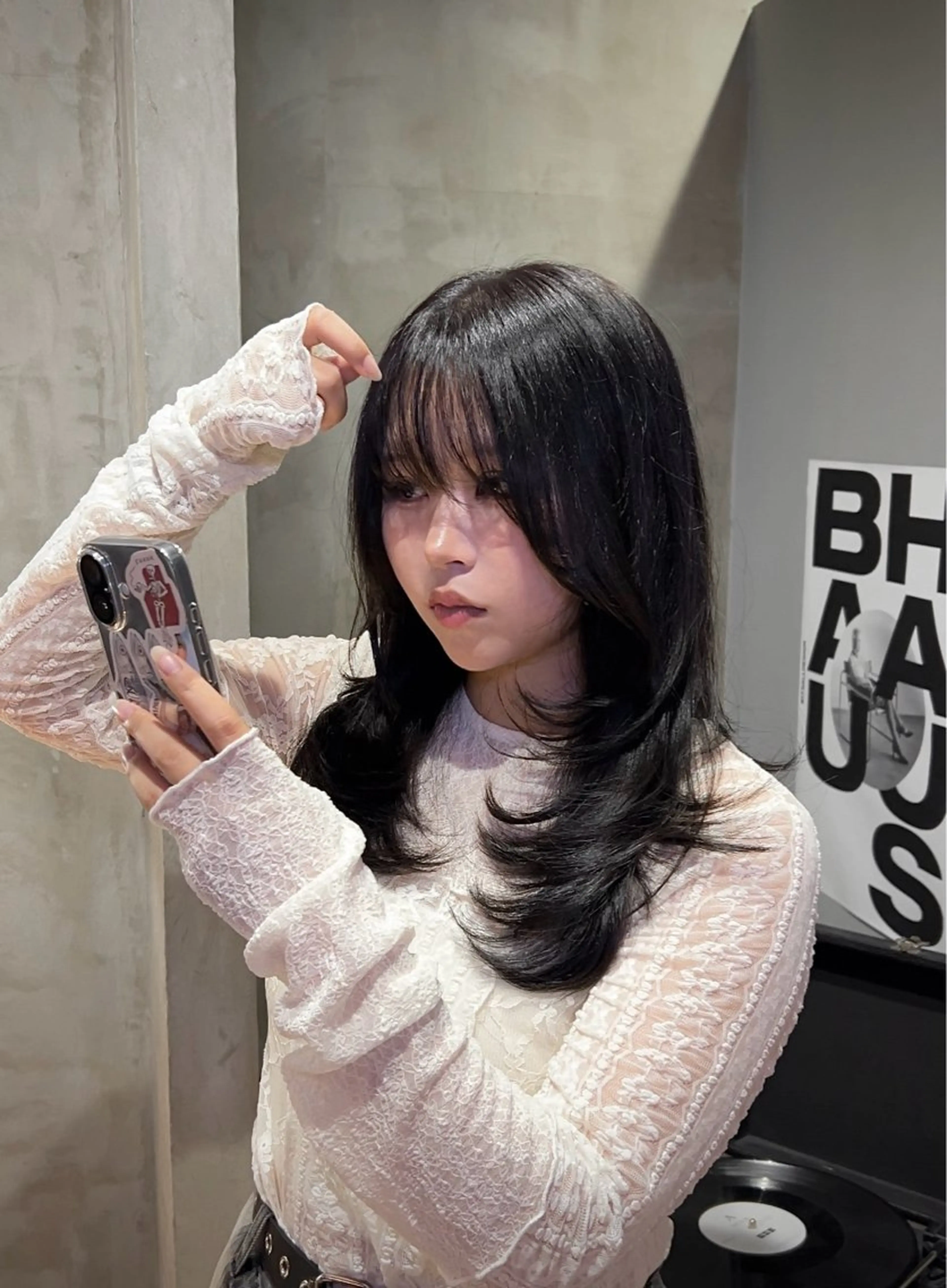 【韓国ヘア専門サロン】本場韓国レイヤーカット、ハッシュカット🇰🇷 + BYKARTE 5step トリートメントの写真