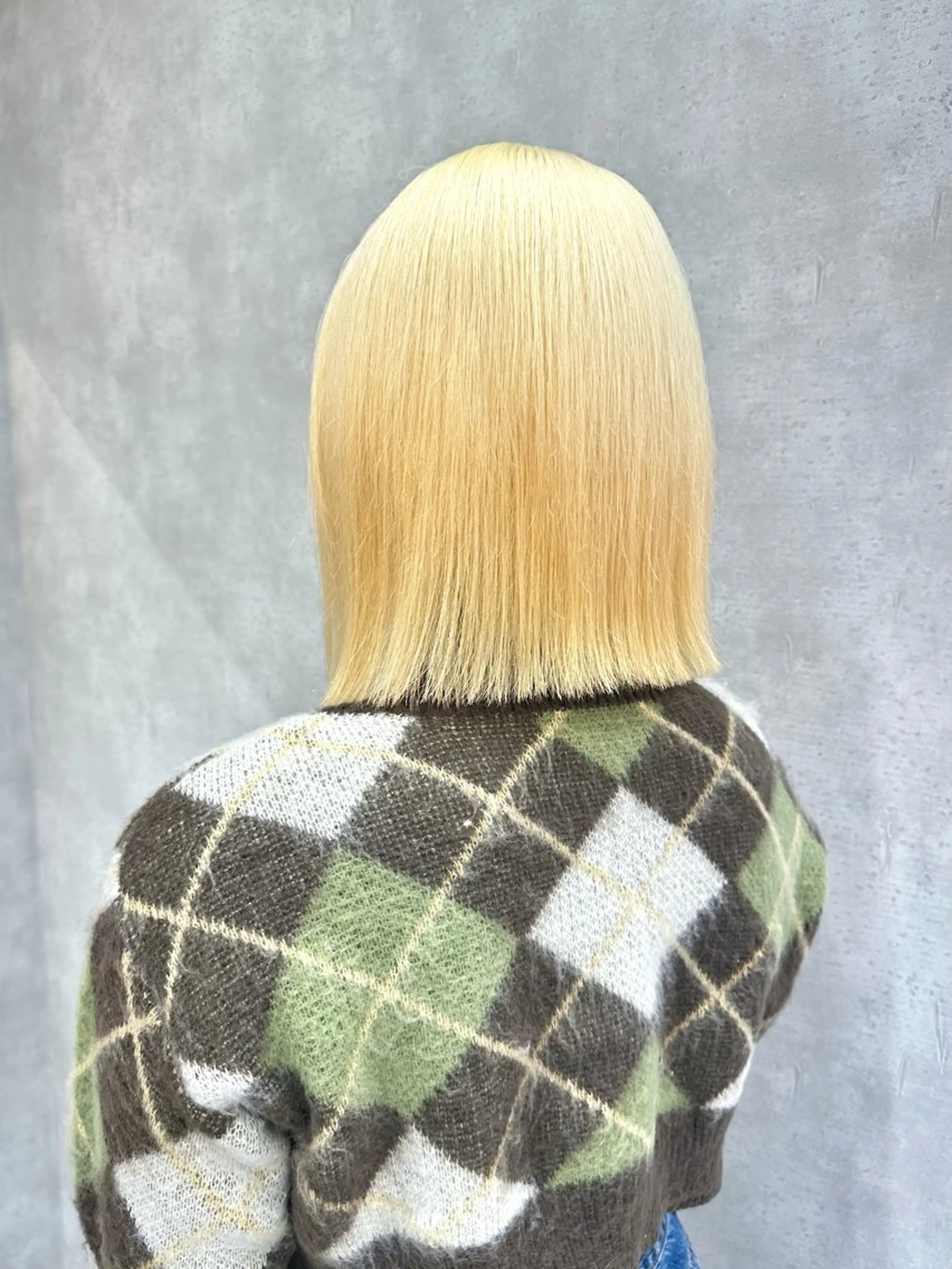 ミディアム カラー ブリーチ 抜きっぱなしブロンド ブロンド ケアブリーチ fullbloom hair&spa所属・DAIKIベージュ 🍂レイヤーカットのヘアスタイル