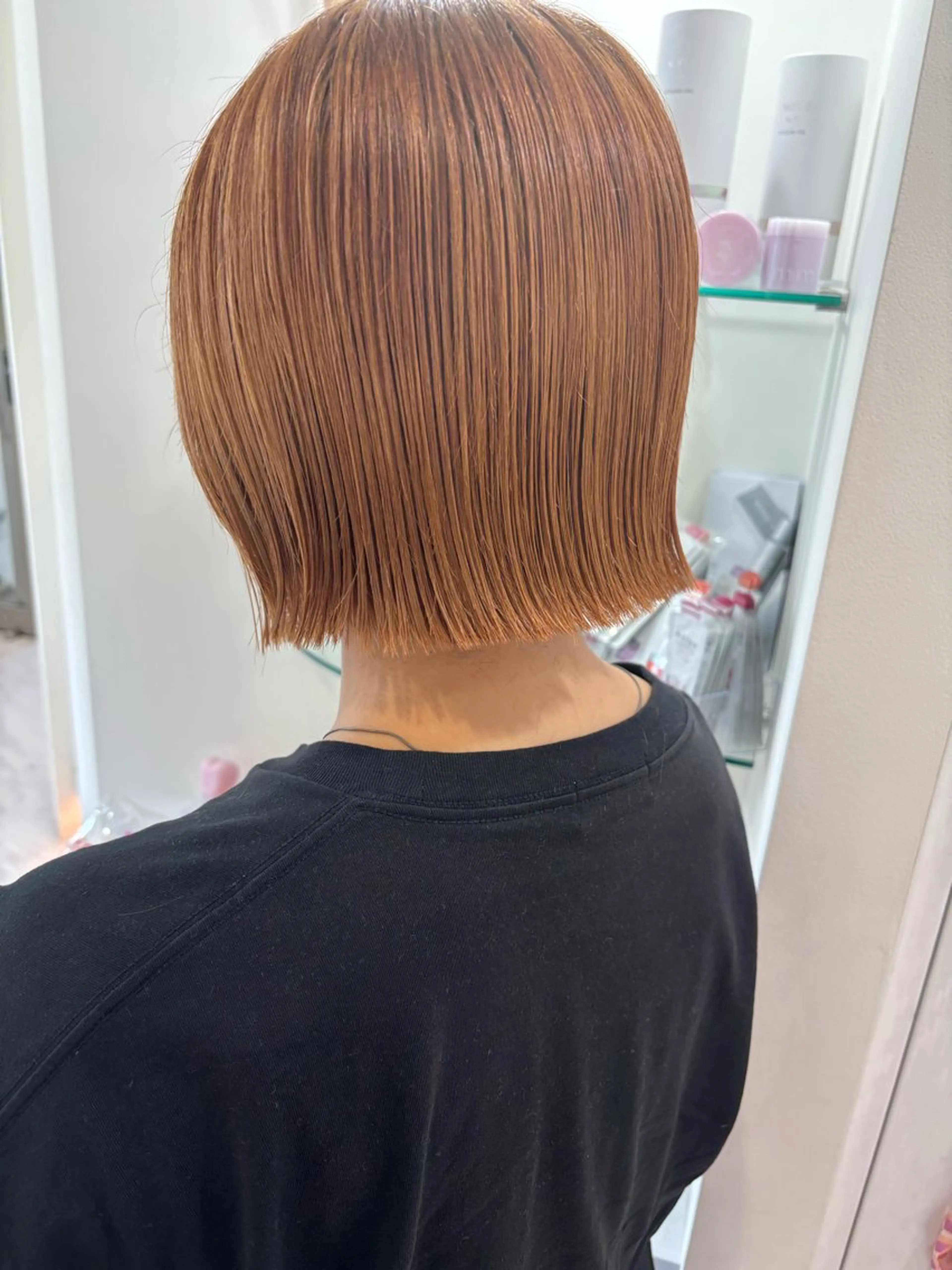 ショート カラー 切りっぱなしボブ ハイトーンカラー ボブ カット トリートメント 🍒 MONA SAYAKA 🍒のヘアスタイル