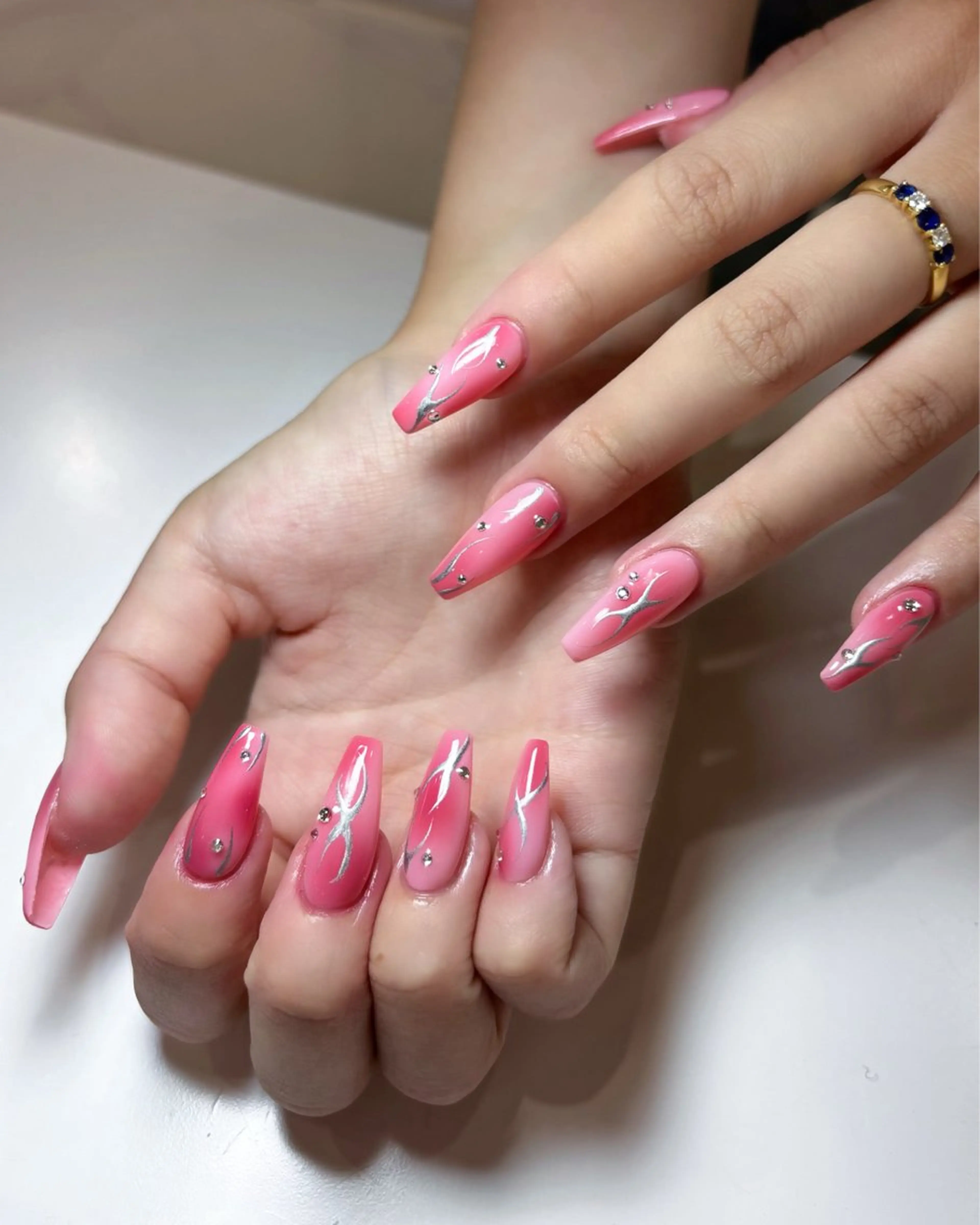 ネイル FLY Nail Salonのネイルデザイン