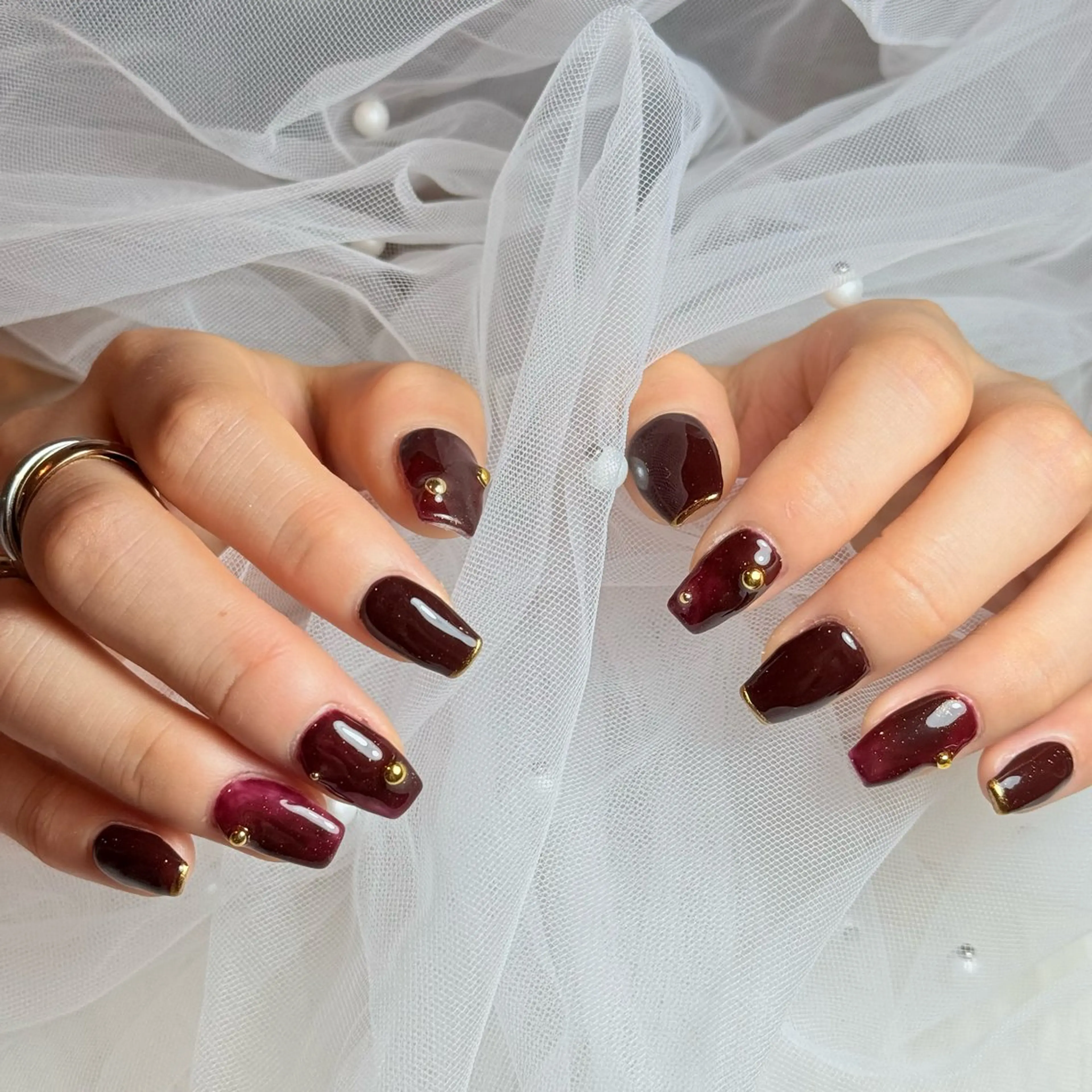 ネイル チークネイル フレンチネイル グラデーション キラキラネイル 韓国ネイル ハンドネイル Risa_ Nailのネイルデザイン