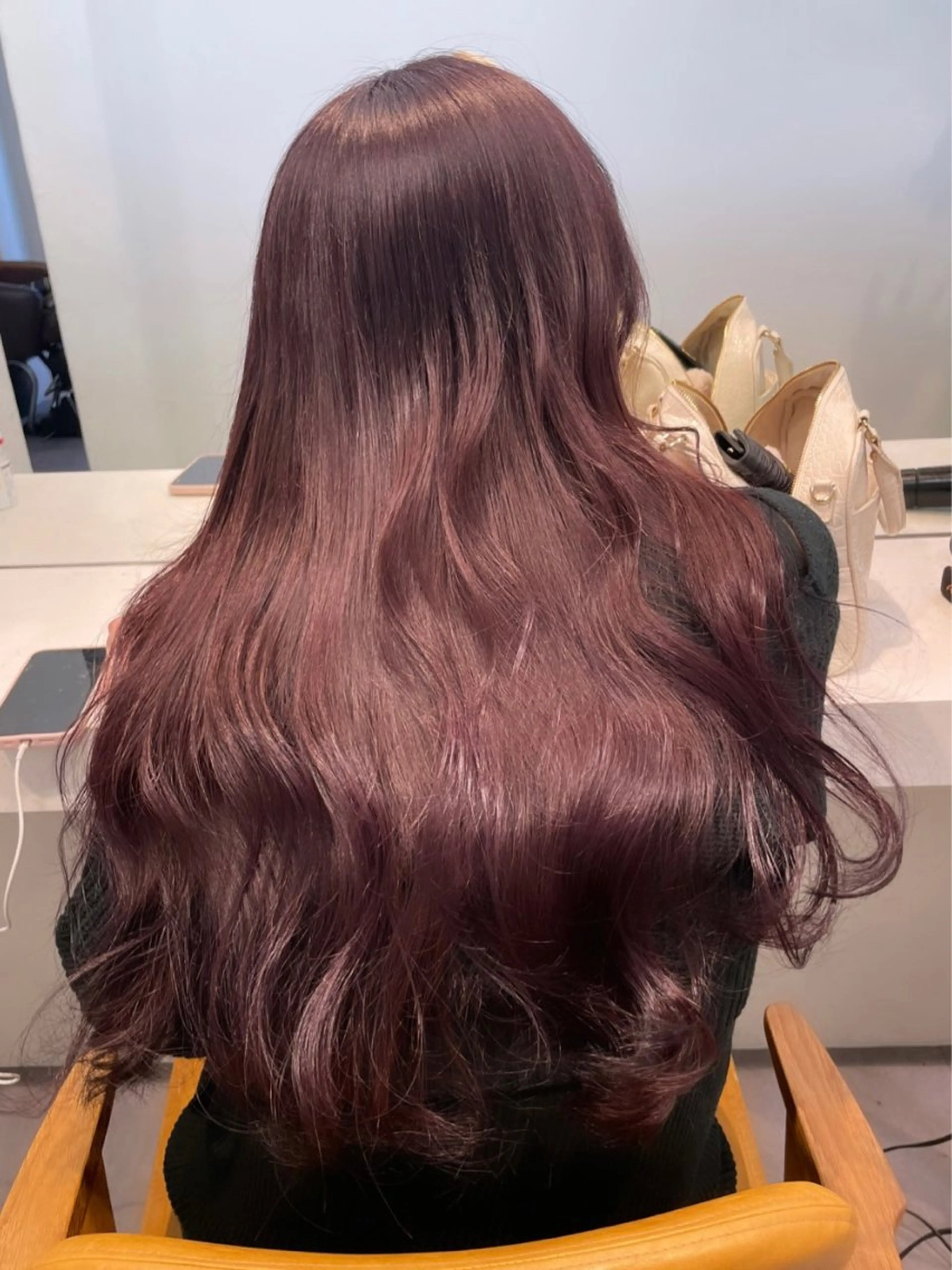 ロング カラー 若月 あやかのヘアスタイル
