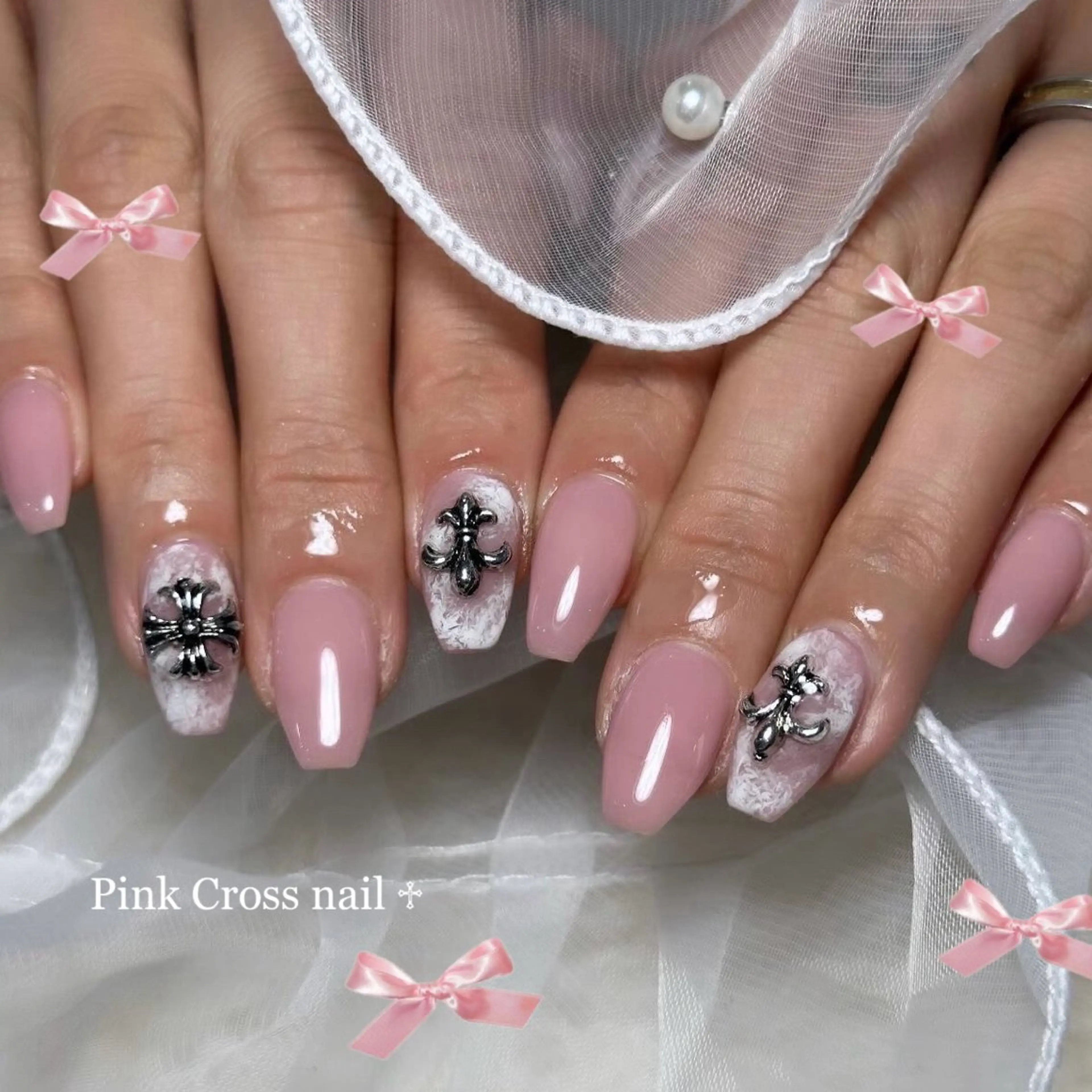ネイル ハンドネイル Ema Nail 豊中店所属・EmaNail 👩🏼💖MIRIのネイルデザイン