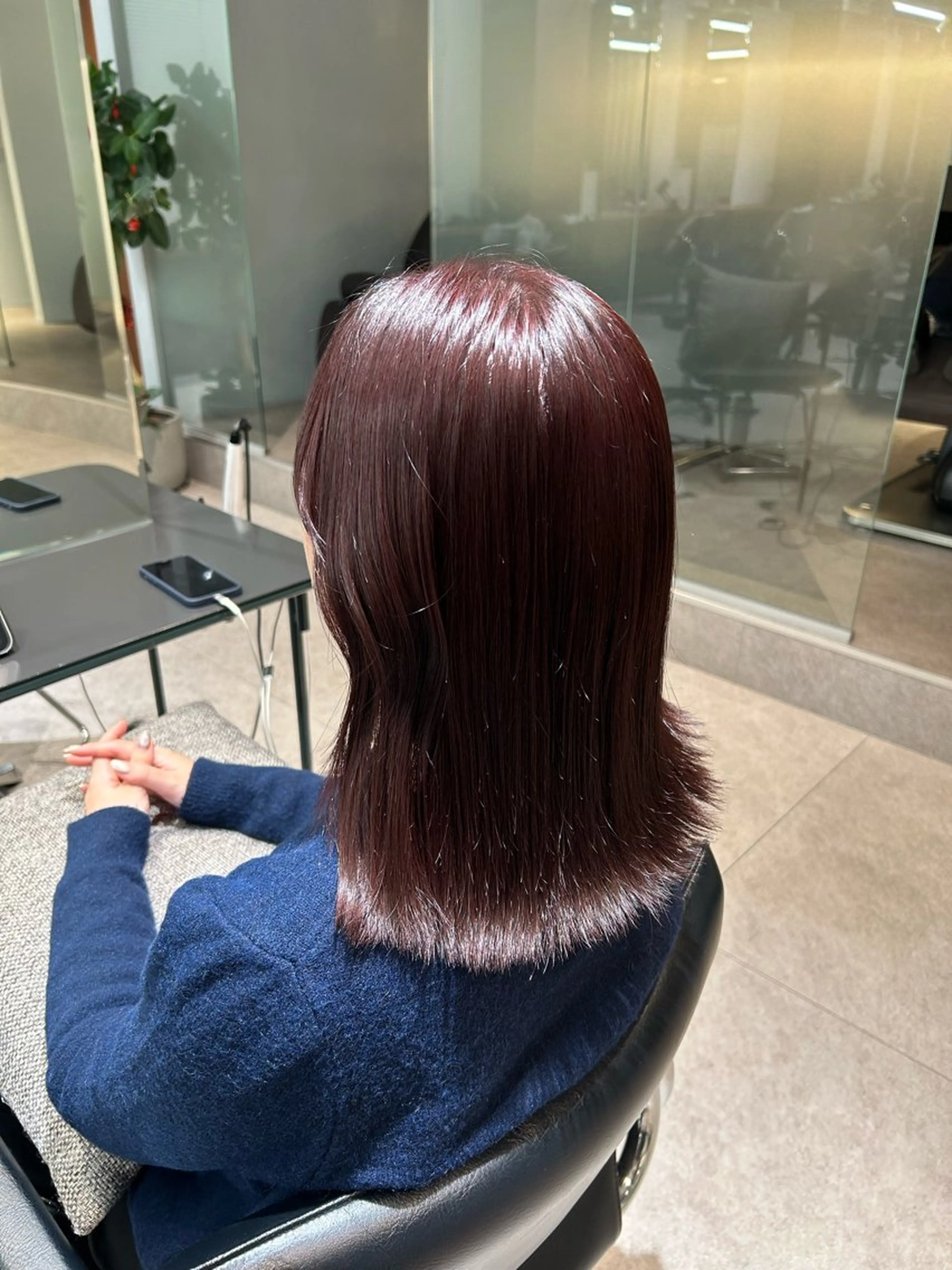 ミディアム ヘアカラー FILMS haru 暖色カラーのヘアスタイル