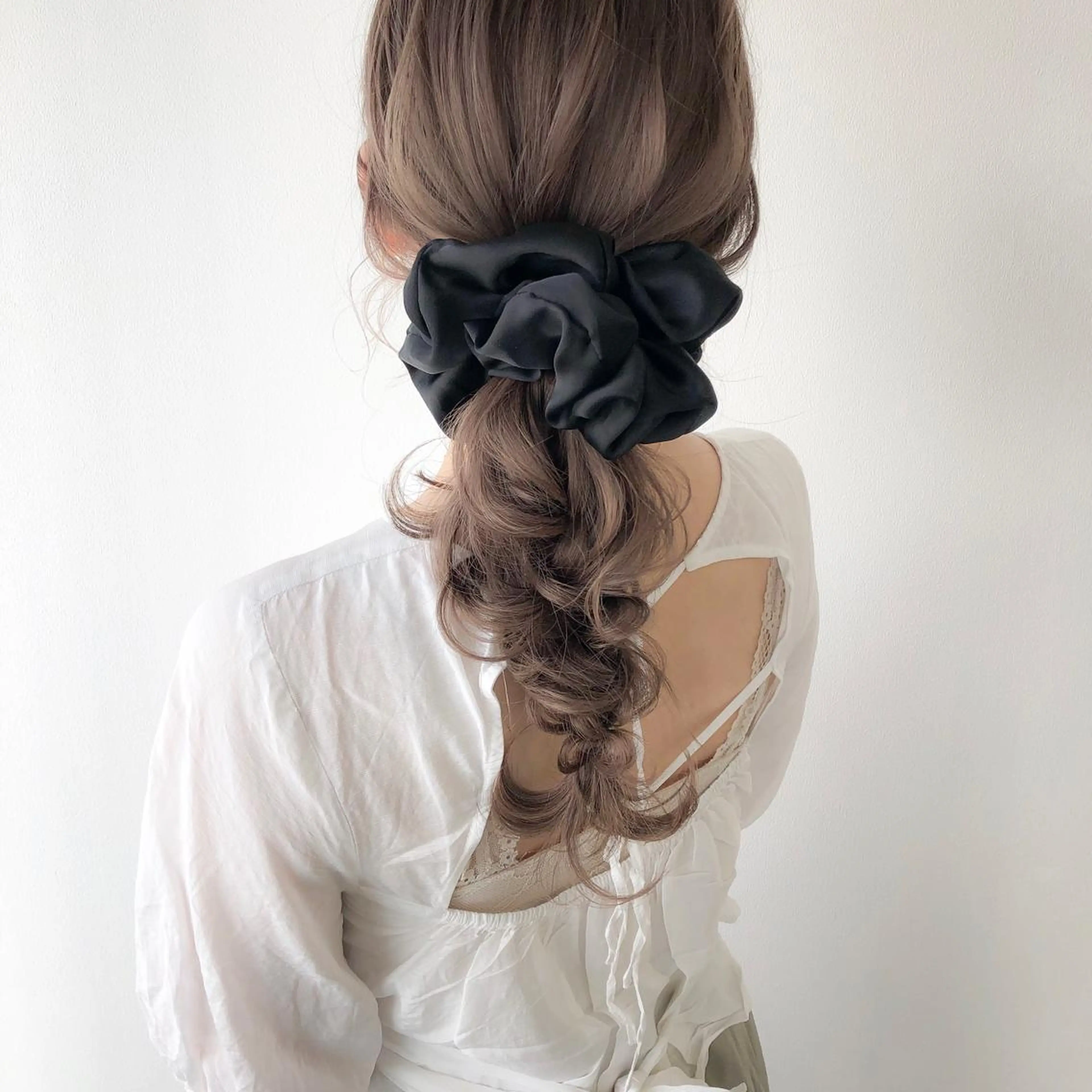 ロング カラー ヘアアレンジ ショコラグレージュ グレージュ autre所属・大久保 ひでなりのヘアスタイル