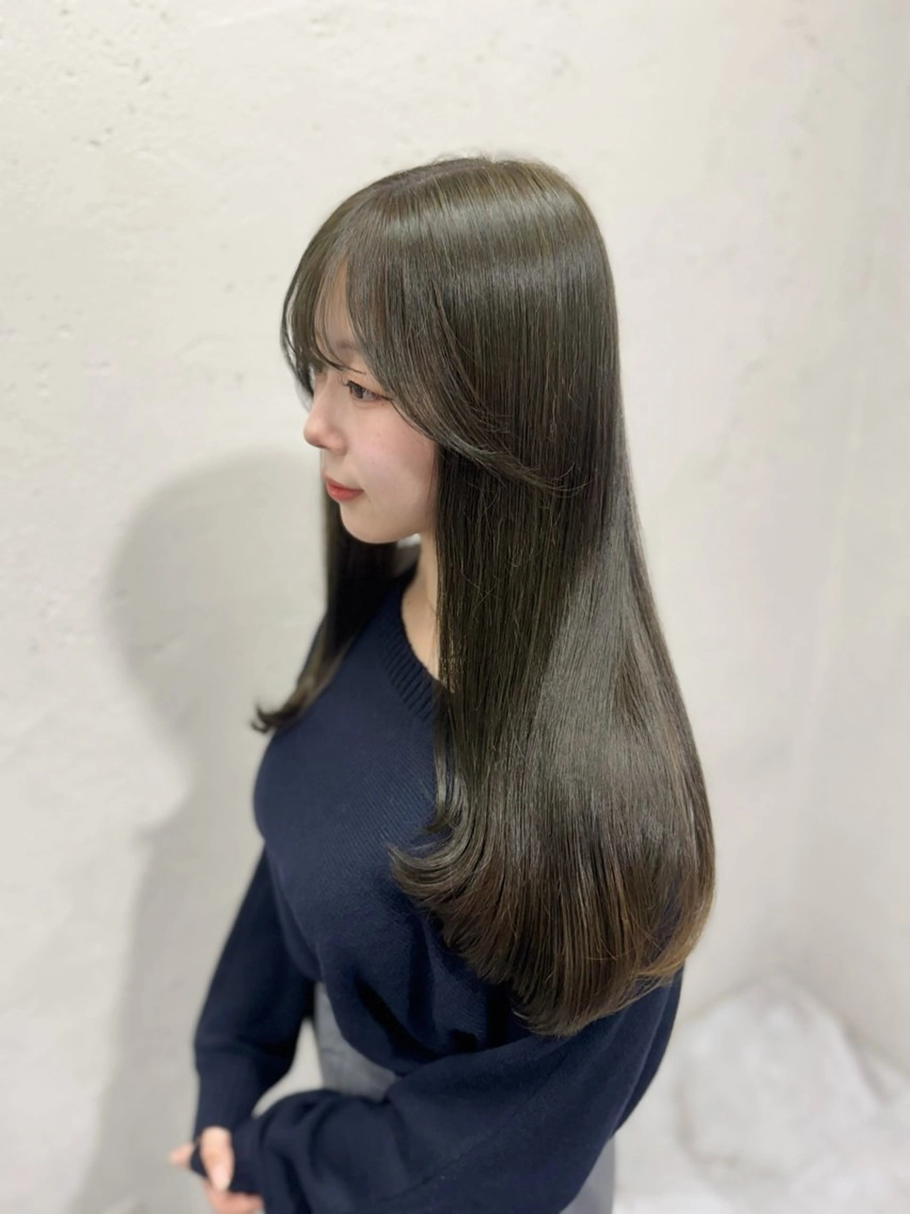 【透明感抜群🌿】カット＋ブリーチなしダブルカラーの写真