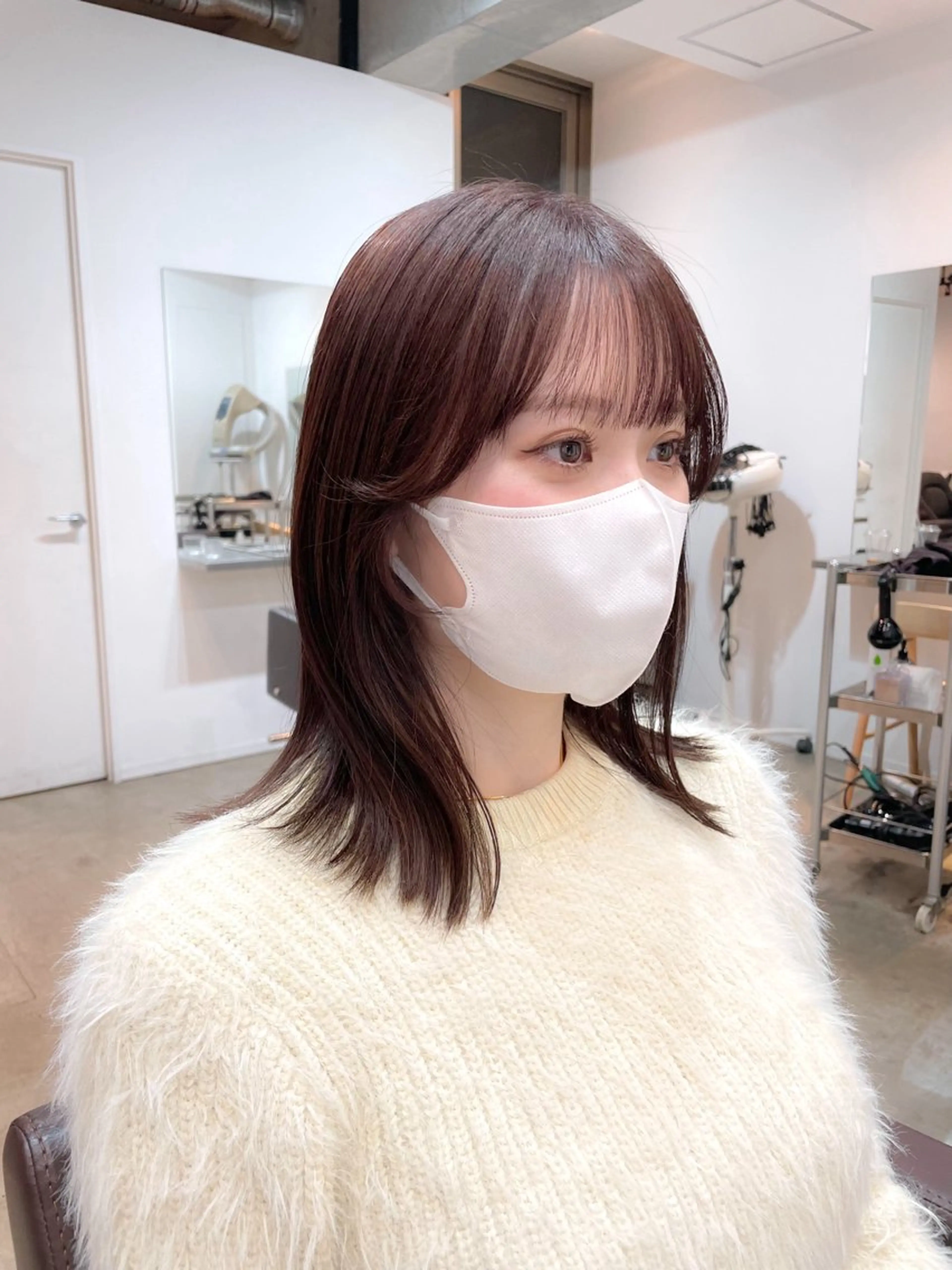 ミディアム カラー ブラウンカラー チョコレートブラウン カット ヘアカラー トリートメント 【arc】Ruri コテ巻き風パーマのヘアスタイル