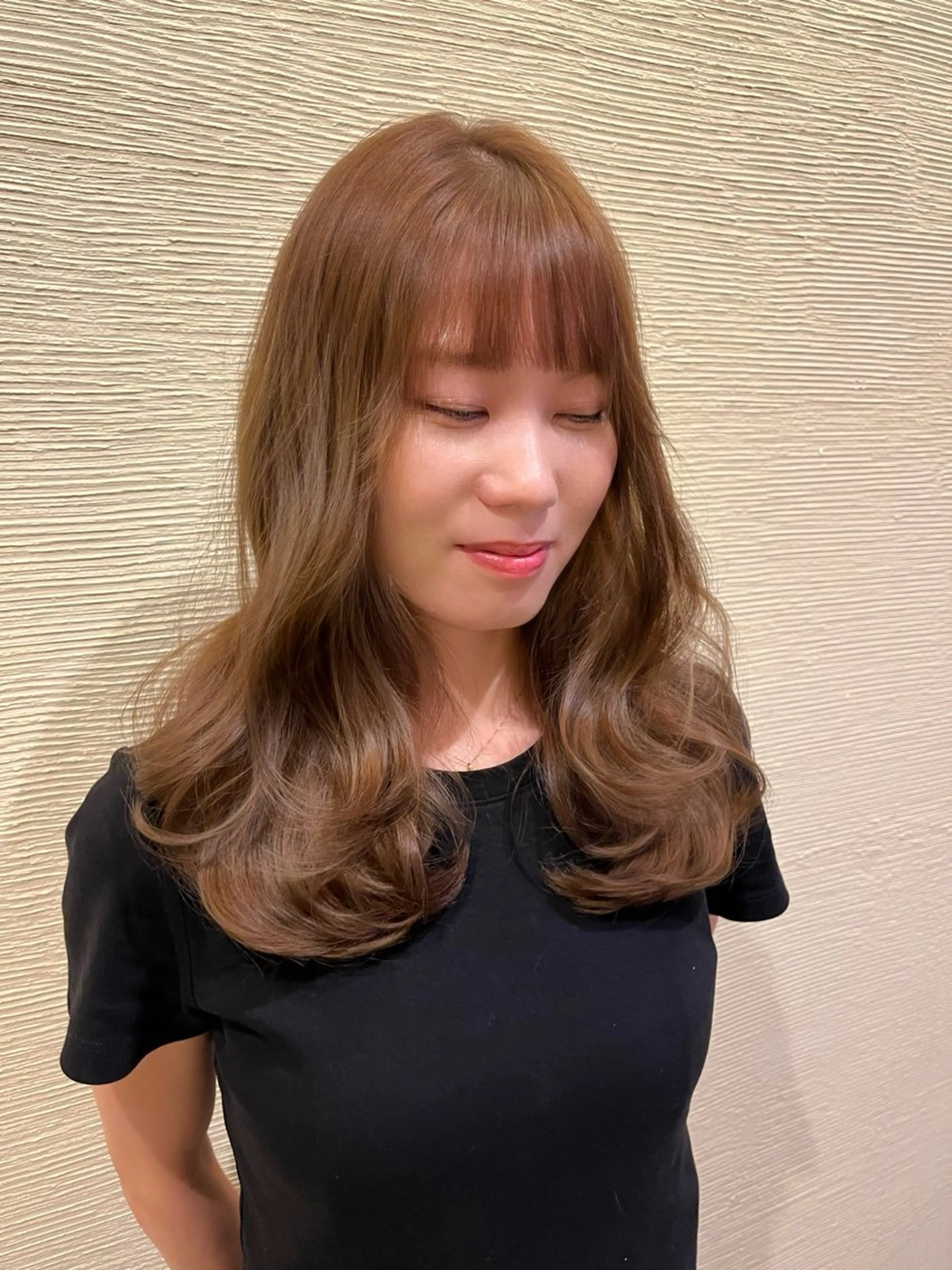 セミロング カラー ブラウンカラー チョコレートブラウン パーマ/艶カラー /伊藤愛麻のヘアスタイル