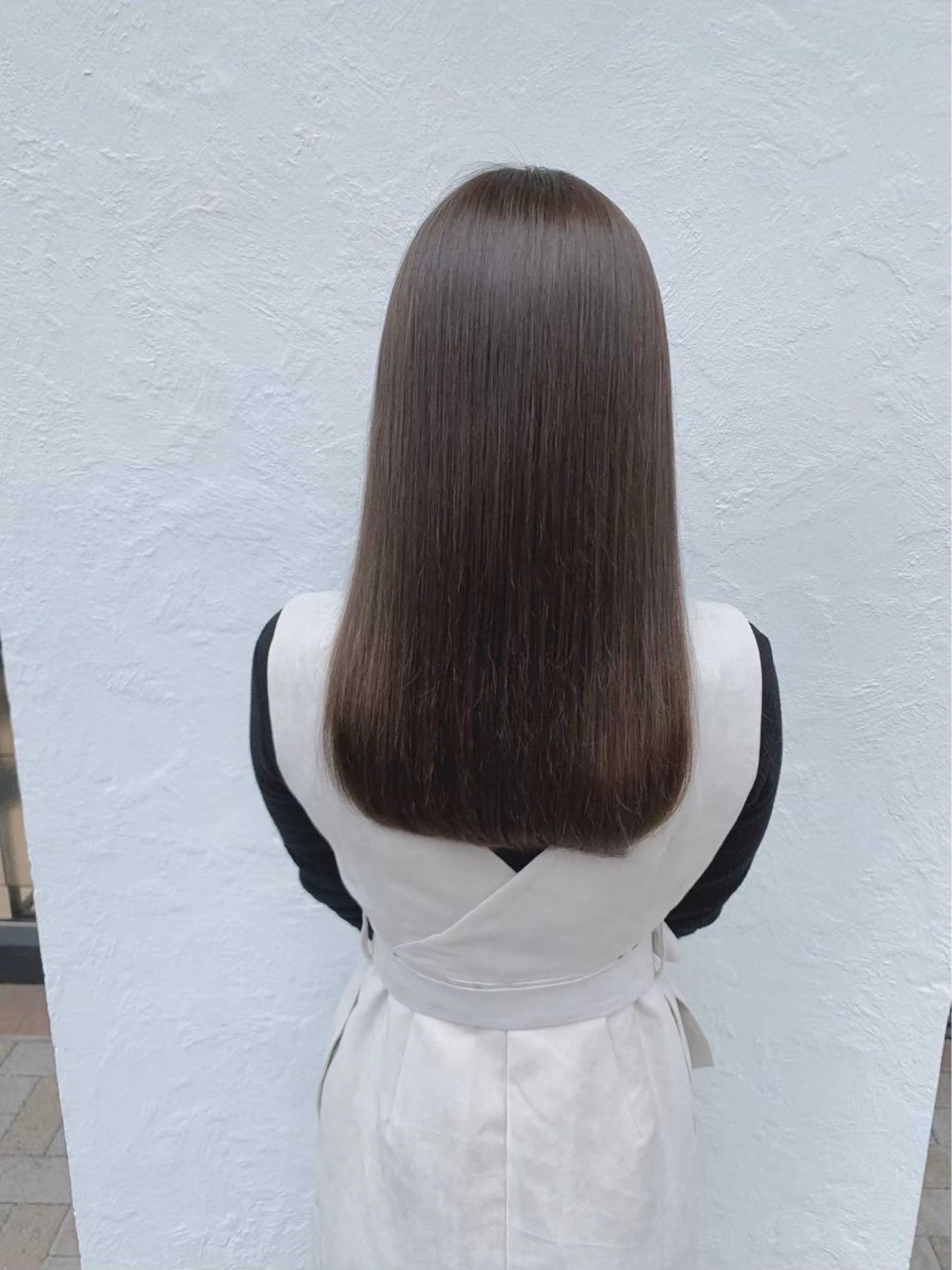 ロング カラー 生尾 虹水のヘアスタイル