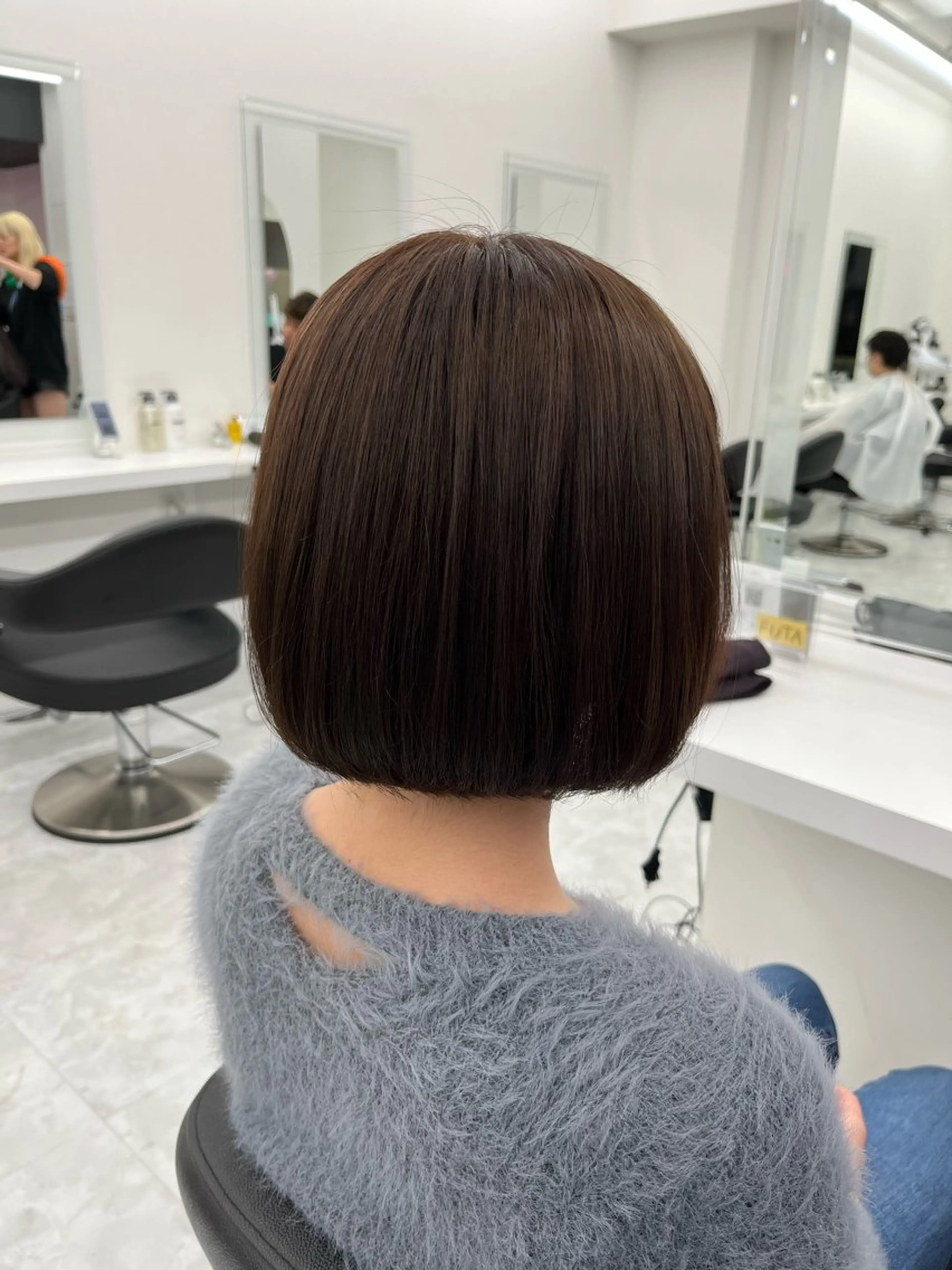 ショート カラー ブラウンカラー オリーブブラウン 💖トレンド夏 カラー💖FUTAのヘアスタイル
