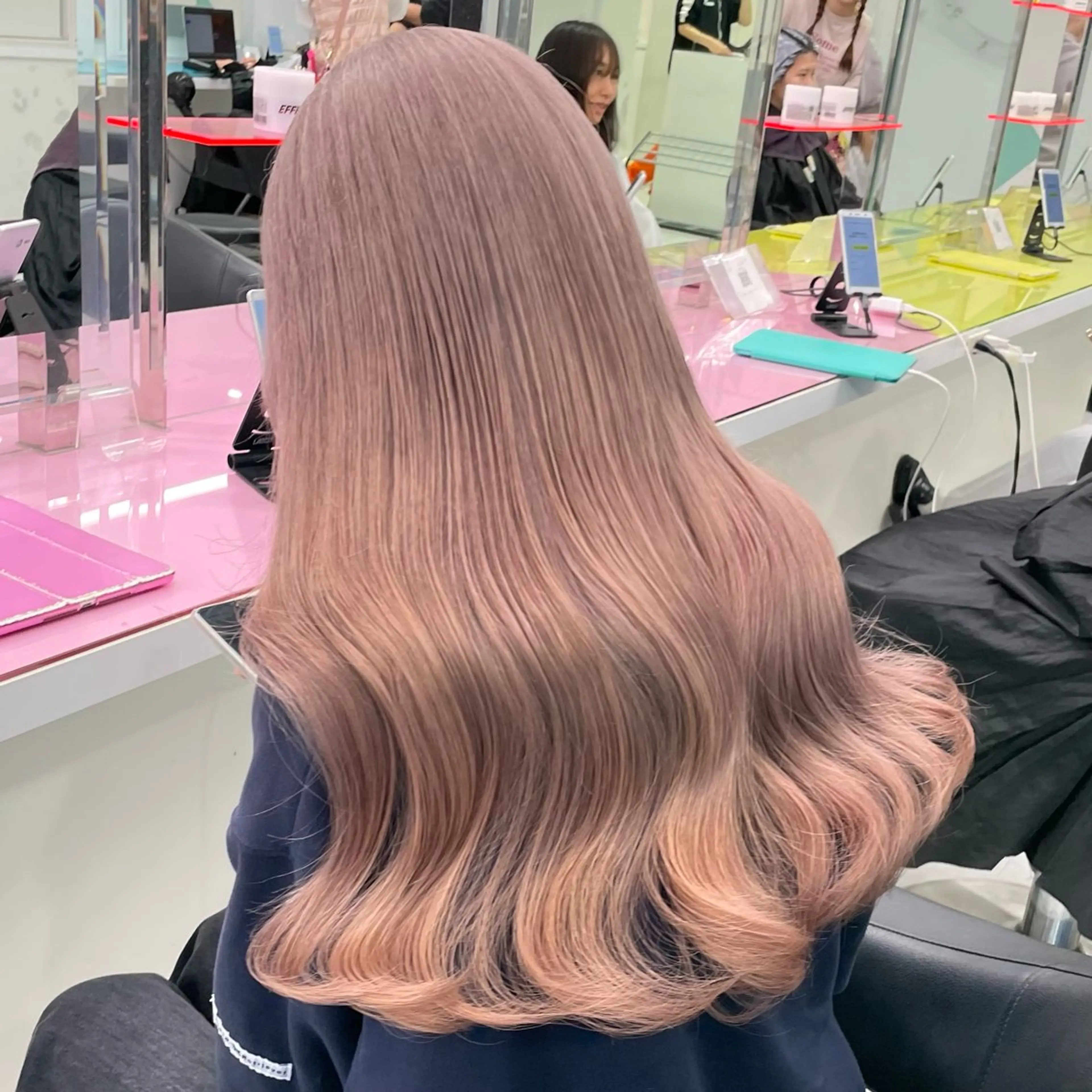 ミディアム カラー ヘアカラー トリートメント ヘッドスパ ヘアセット 🎀🧁ダメージレス 艶髪カラー🧁🎀のヘアスタイル