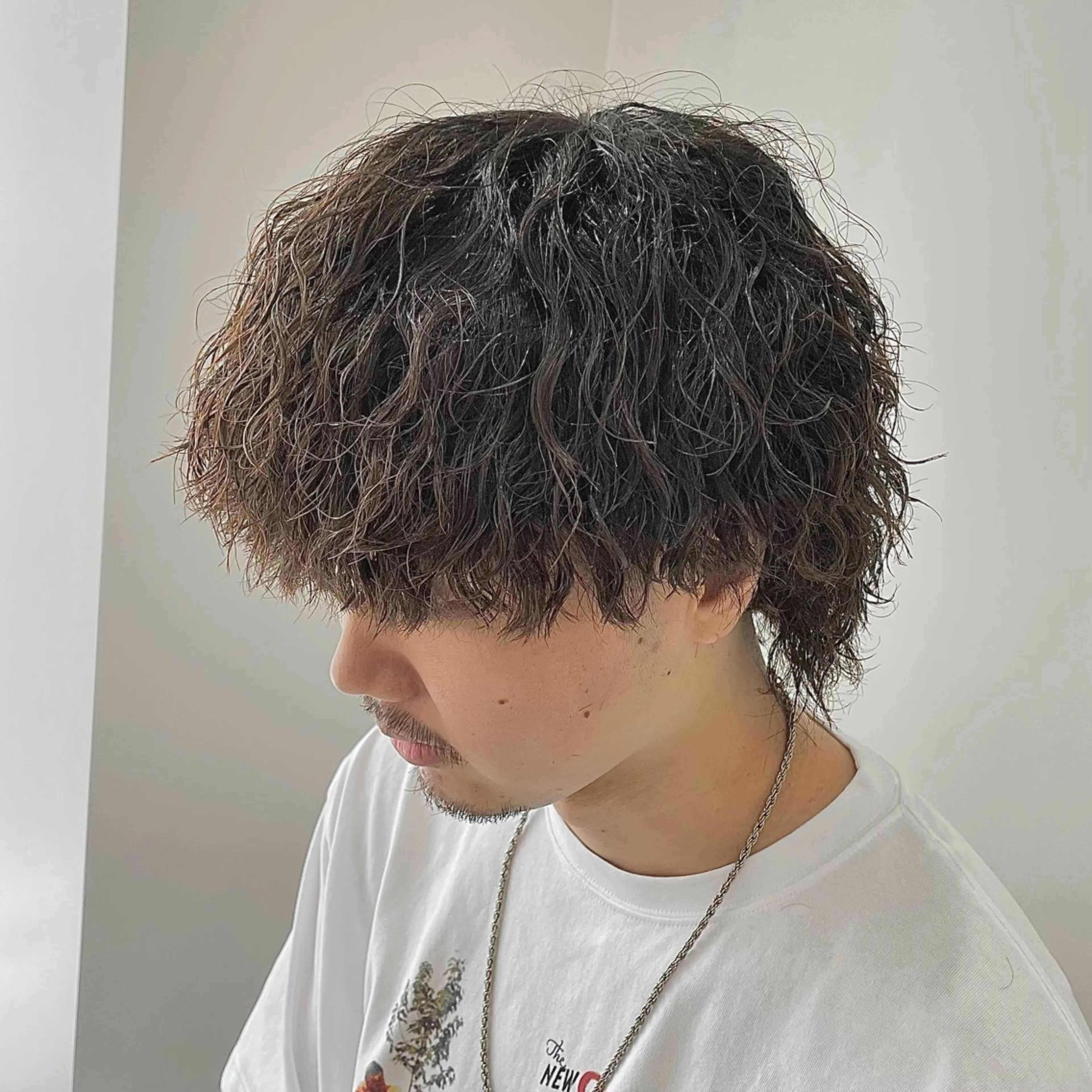 ミディアム カット パーマ 🔥縦落ちツイスパ 🔥鈴木健紀のヘアスタイル
