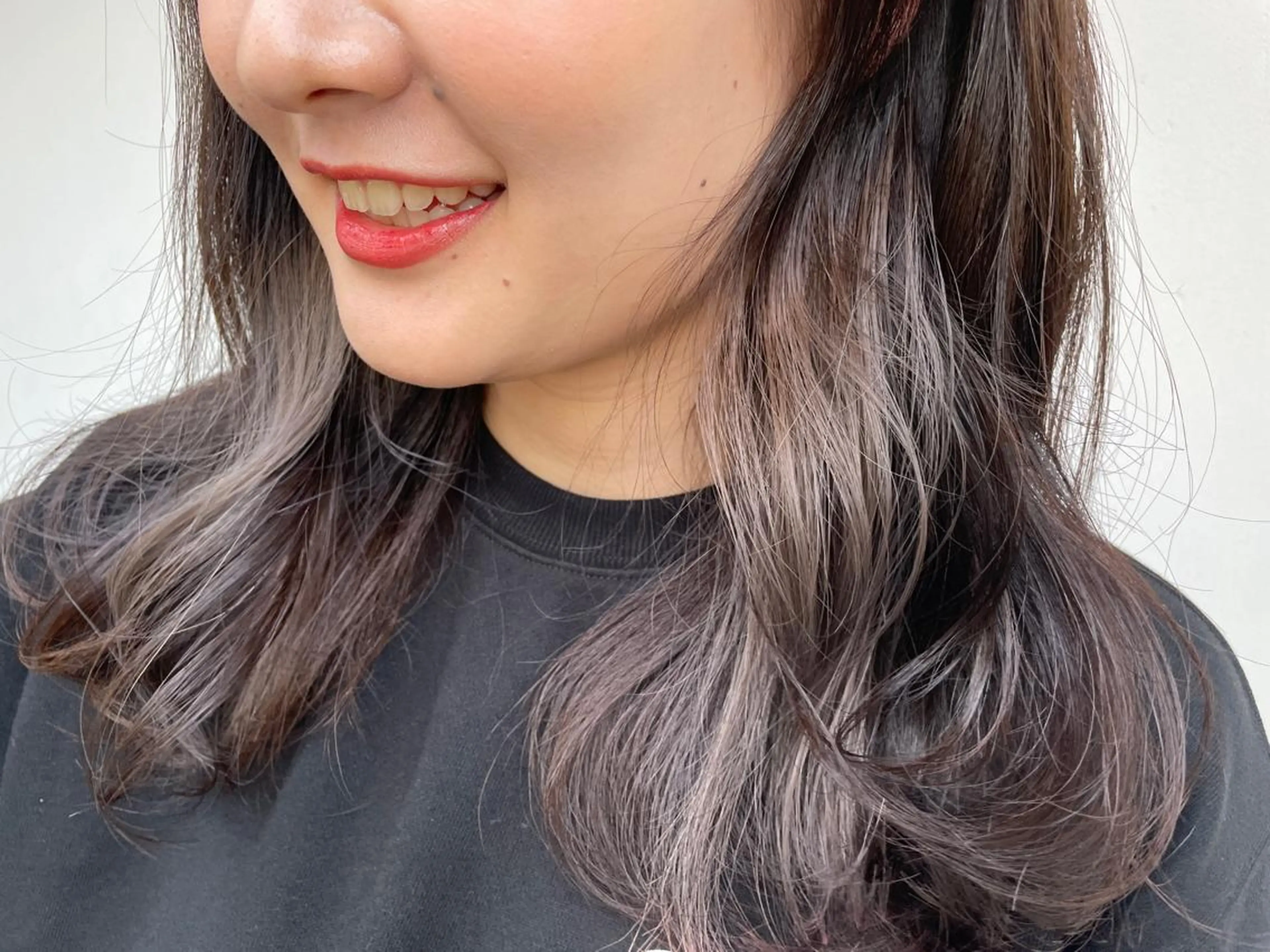 セミロング カラー カット ヘアカラー 女性に人気♪ はやしほのかのヘアスタイル