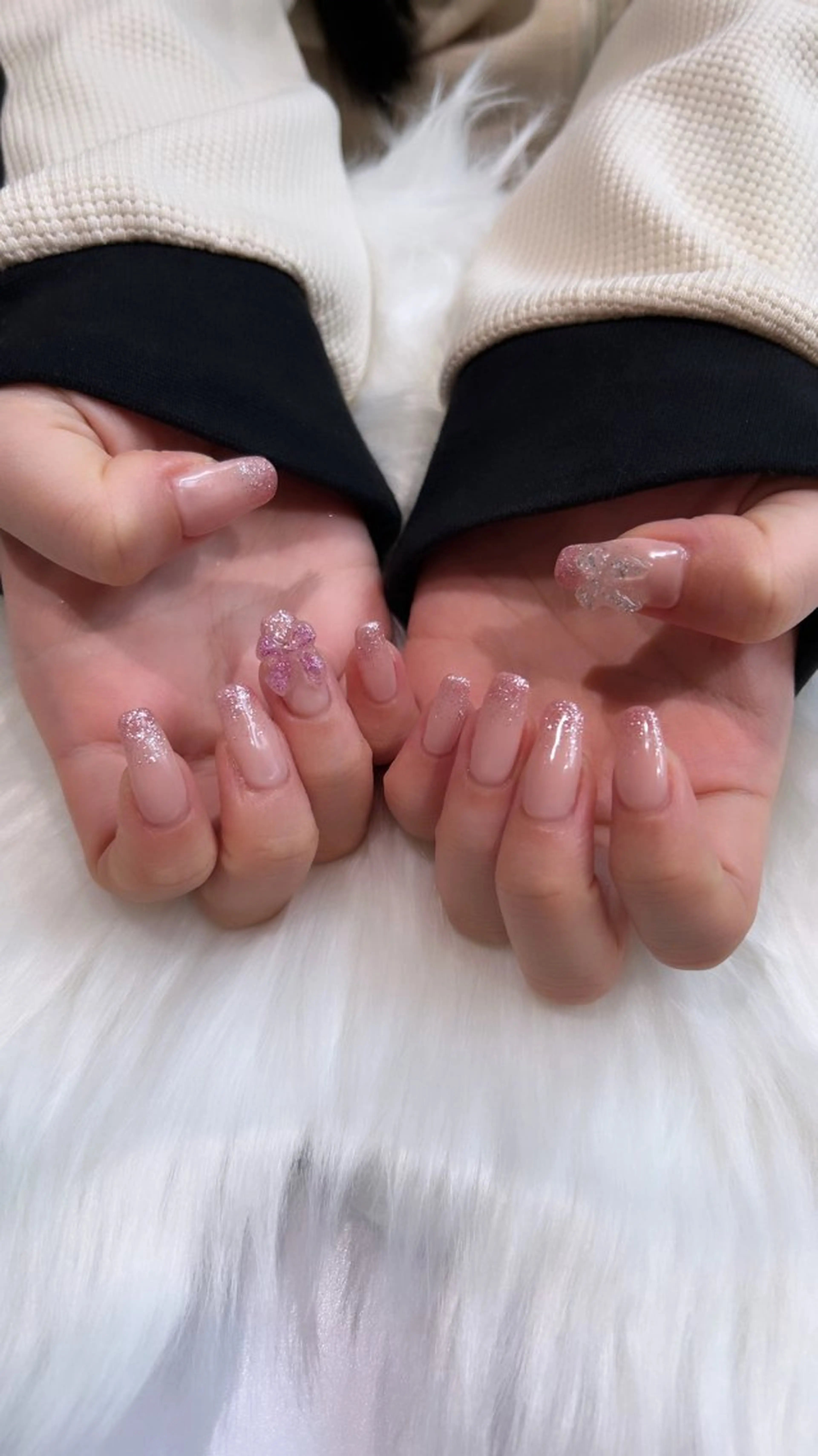 ネイル 成人式 長さ出し 韓国ネイル ショートネイル ハンドネイル ♡ハイトーン★ ネイル/しの♡のヘアスタイル