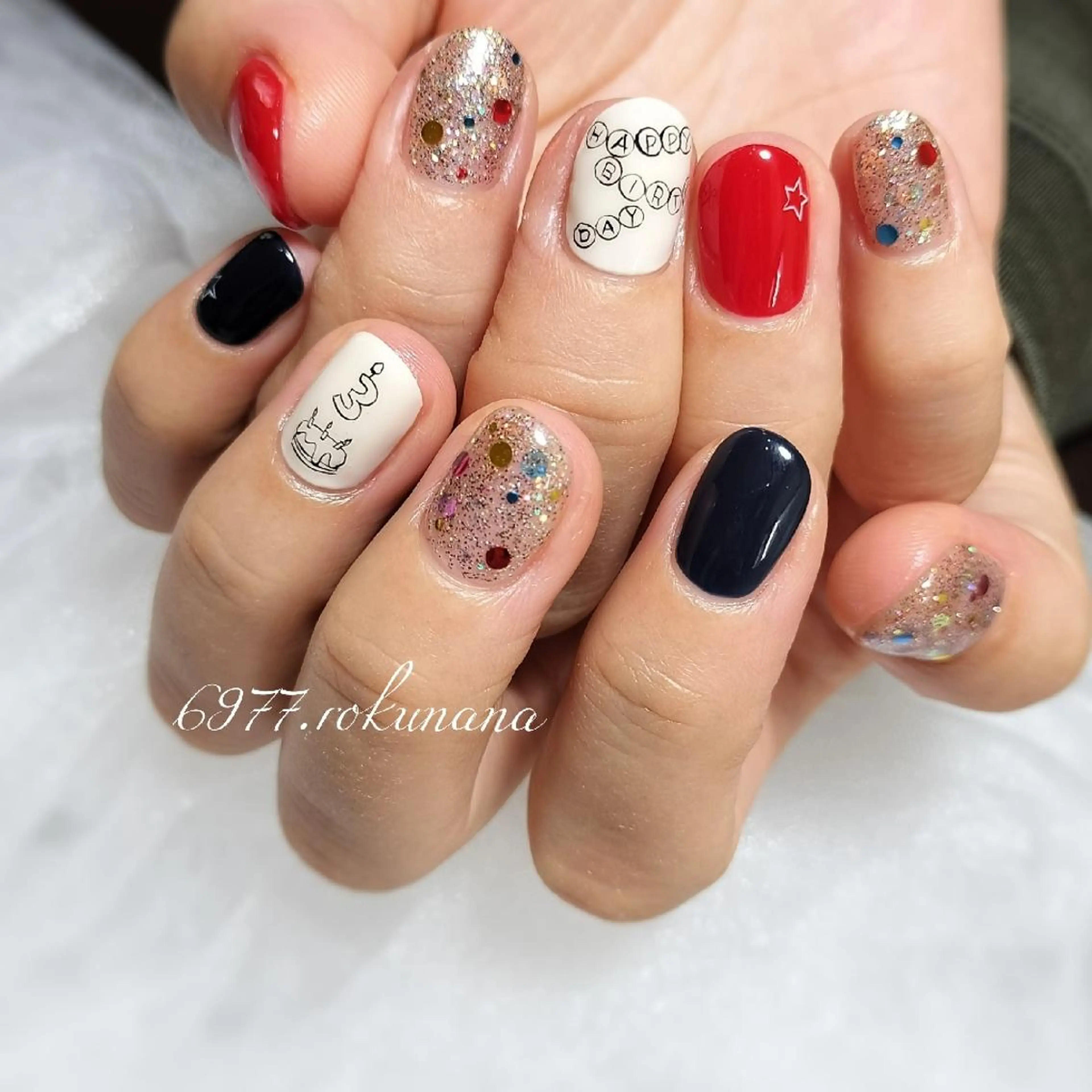 ネイル rokunana 佐野のネイルデザイン