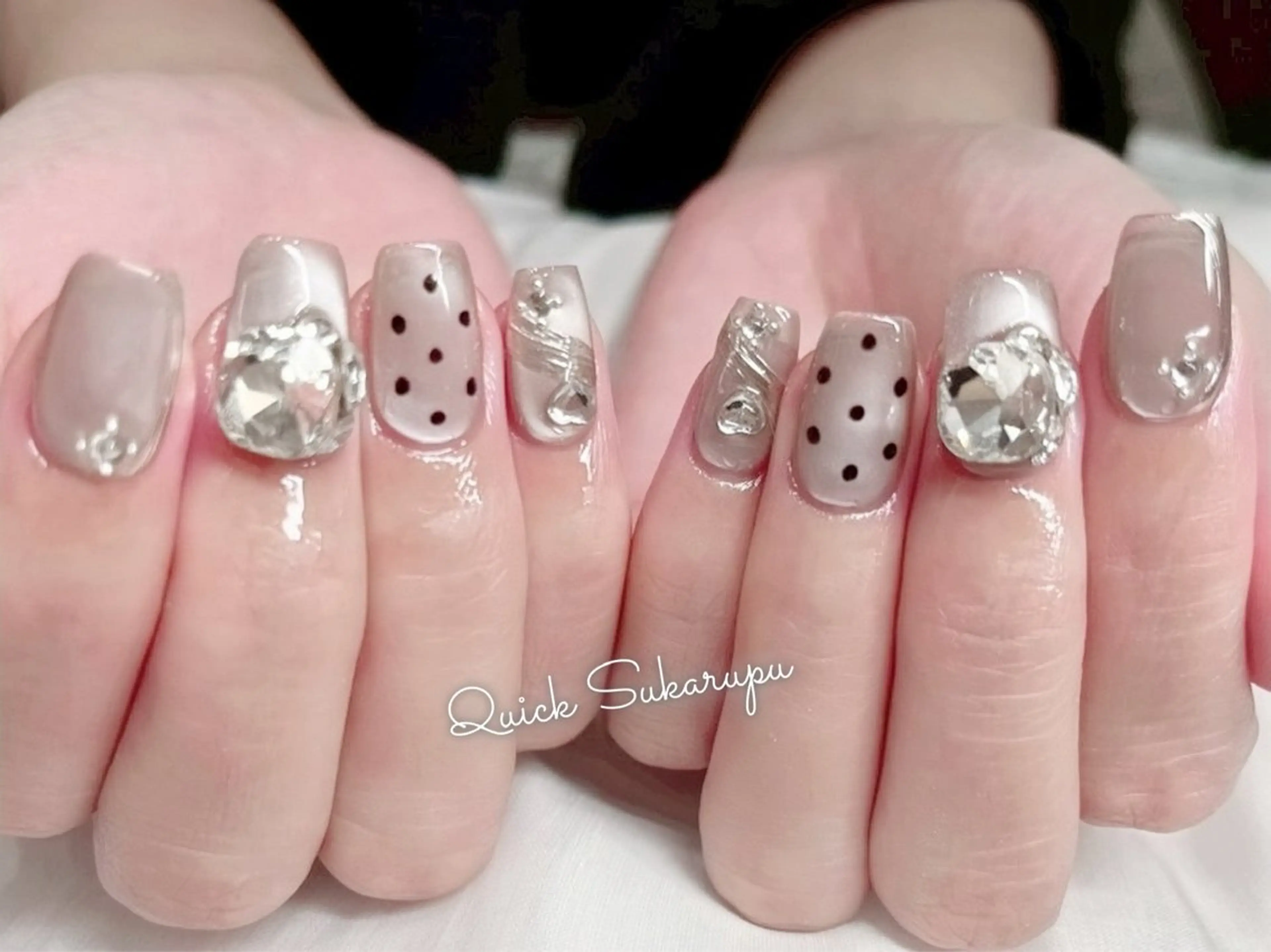 ネイル ハンドネイル Quick Sukarupu 新宿店所属・澤田 あれのネイルデザイン