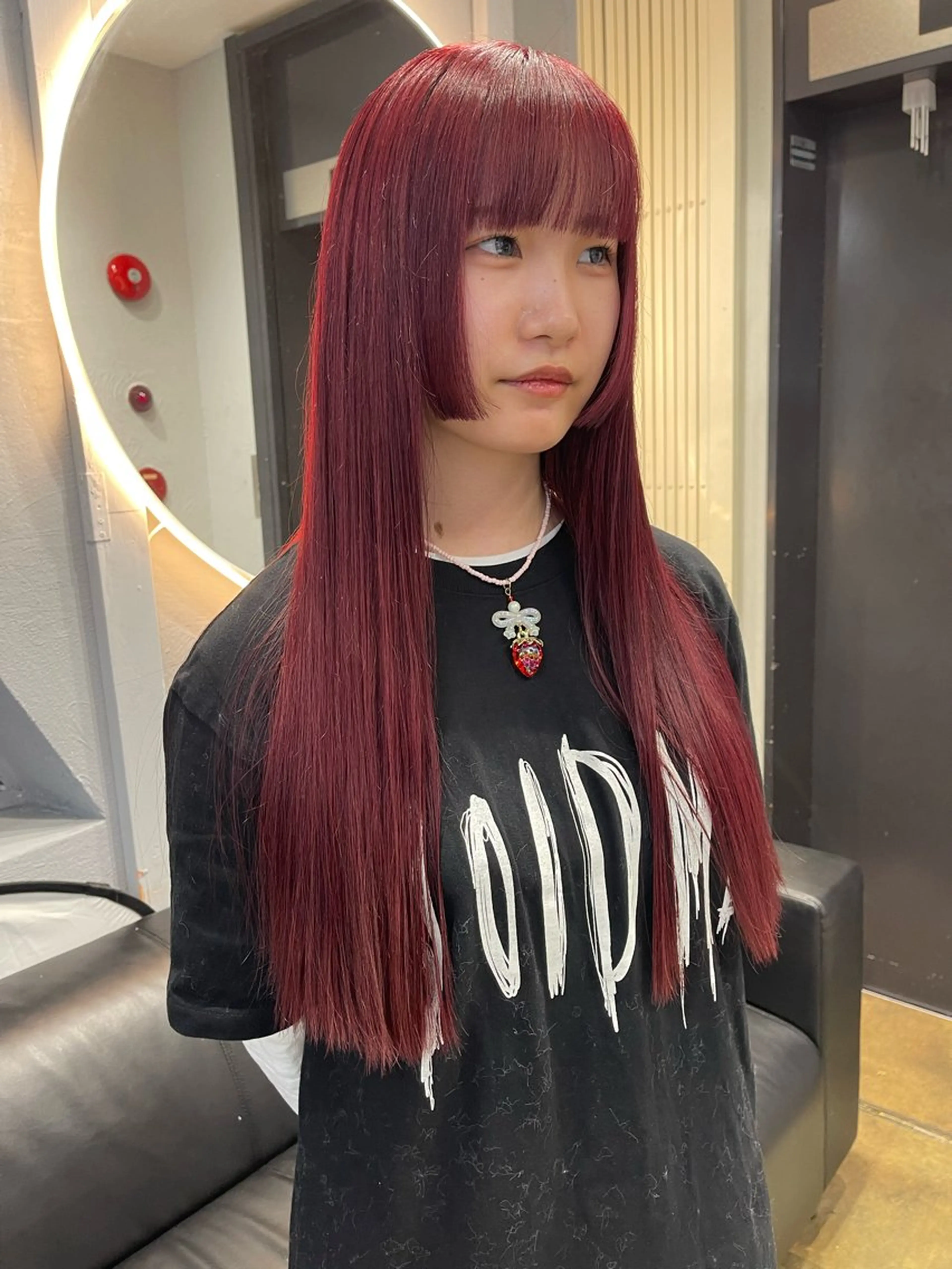 ロング カラー ベージュカラー ブリーチ ケアブリーチ デザインカラー ダブルカラー ヘアカラー トリートメント 宮崎　達也 ブリーチ／レイヤーのヘアスタイル