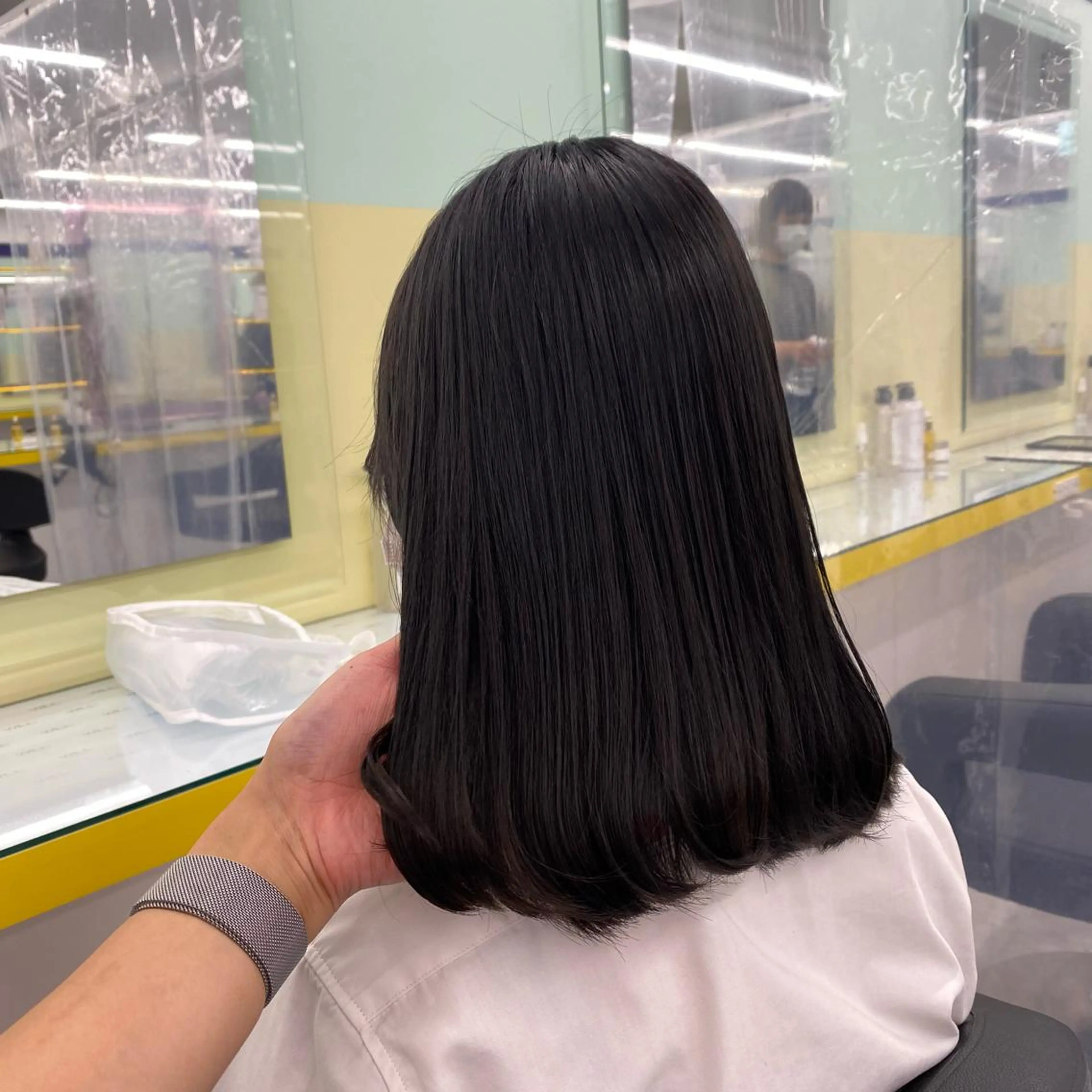 セミロング カラー ヘアアレンジ ヘアカラー GOTODAY shair salon 横浜mare店所属・透明感抜群カラー mai🍑♡のヘアスタイル