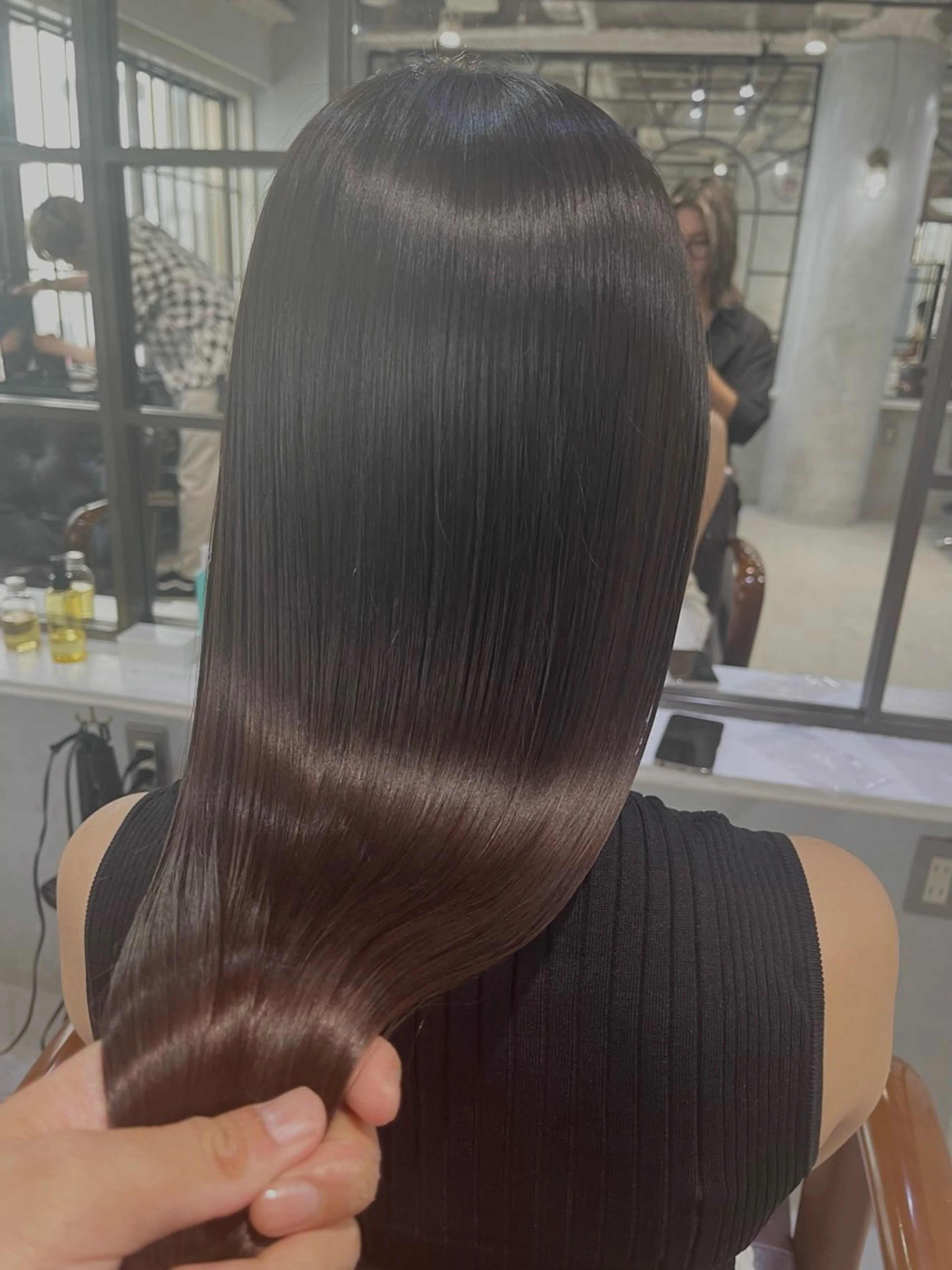 ロング カット ヘアカラー 縮毛矯正 トリートメント 髪質改善／艶髪特化 /柔らかさ/清水翔矢のヘアスタイル