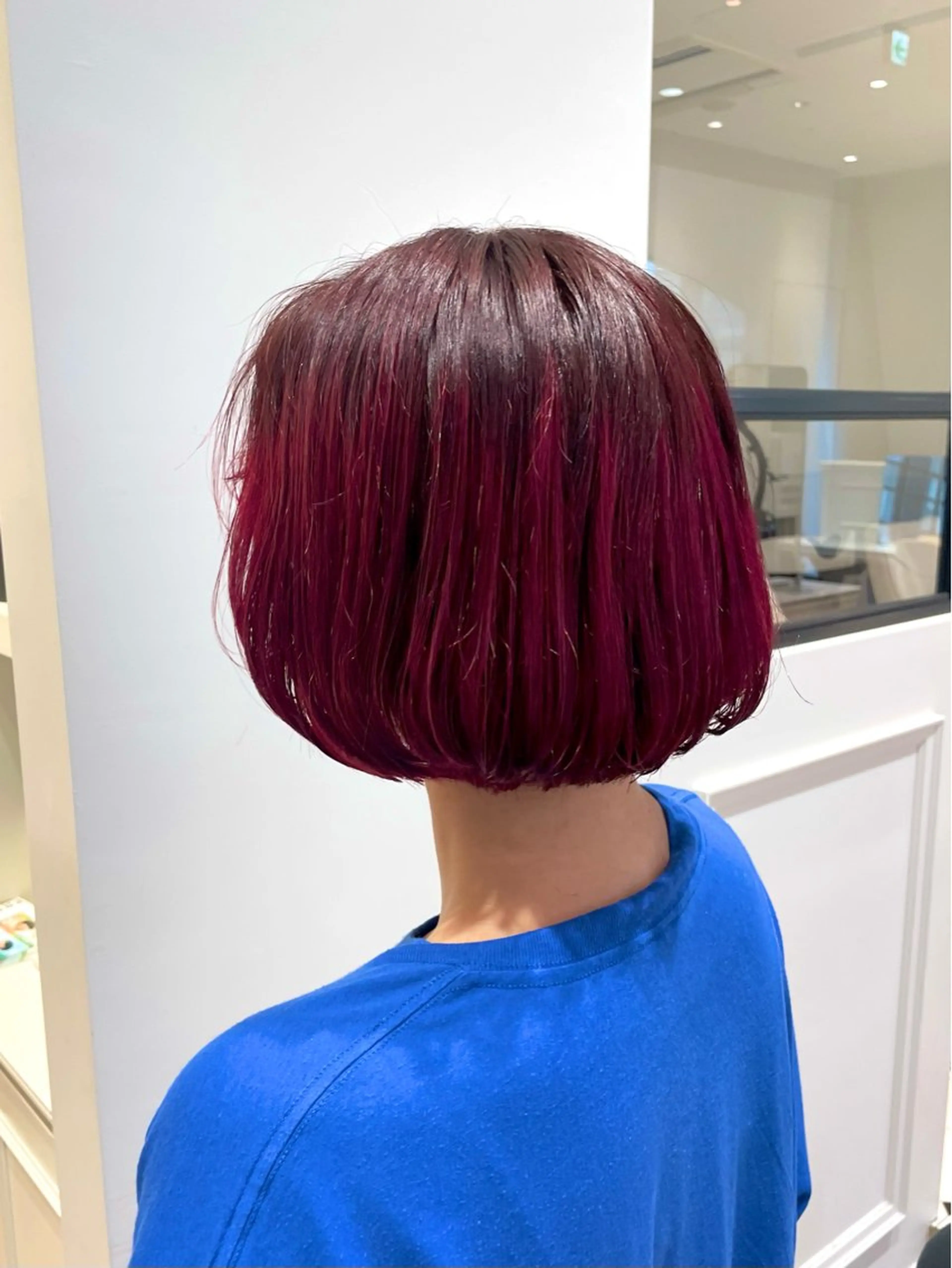 ショート カラー カット ヘアカラー ELLE salon サエのヘアスタイル