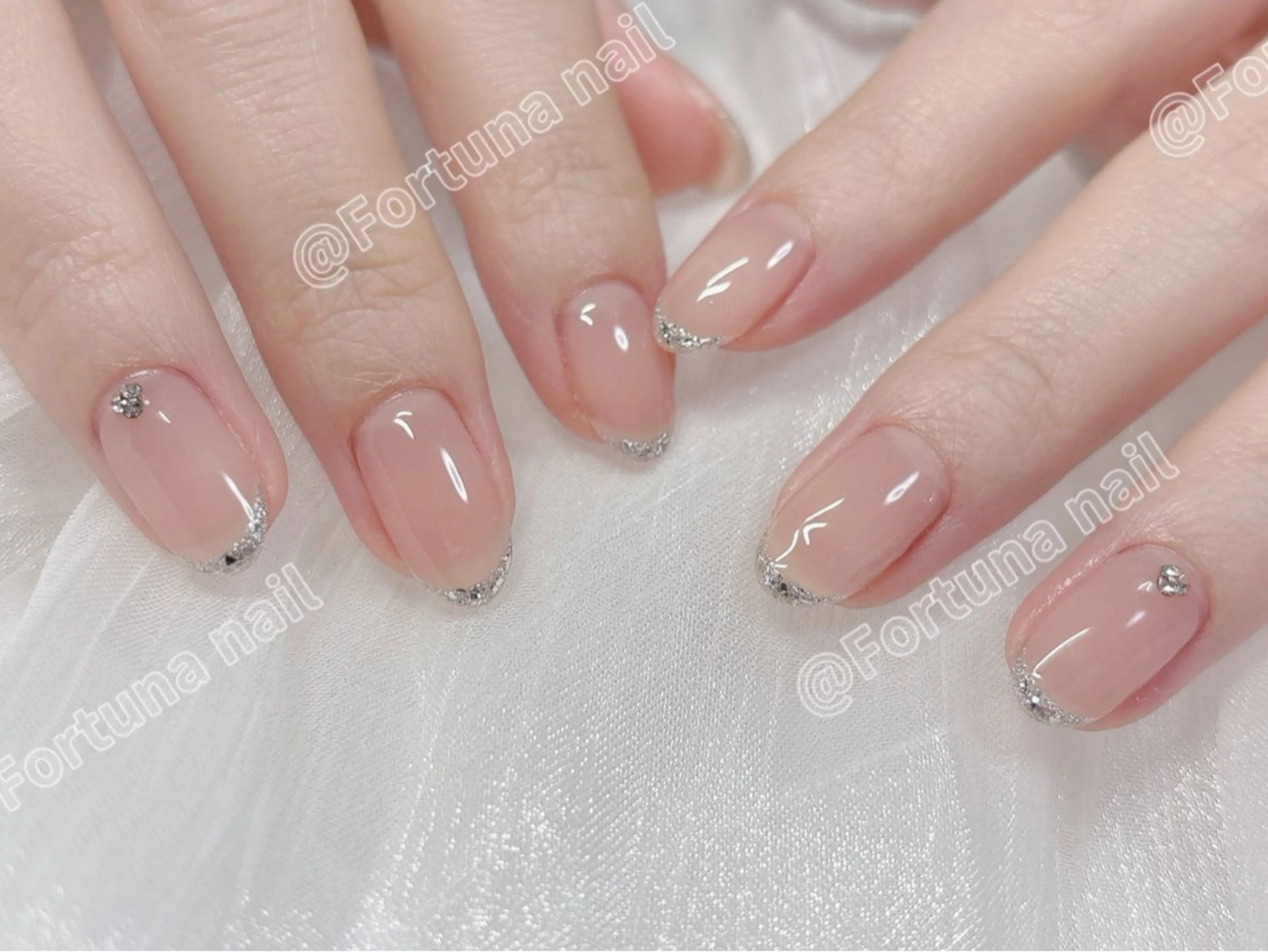 ネイル ハンドネイル Nail •Head スパFortunaのネイルデザイン