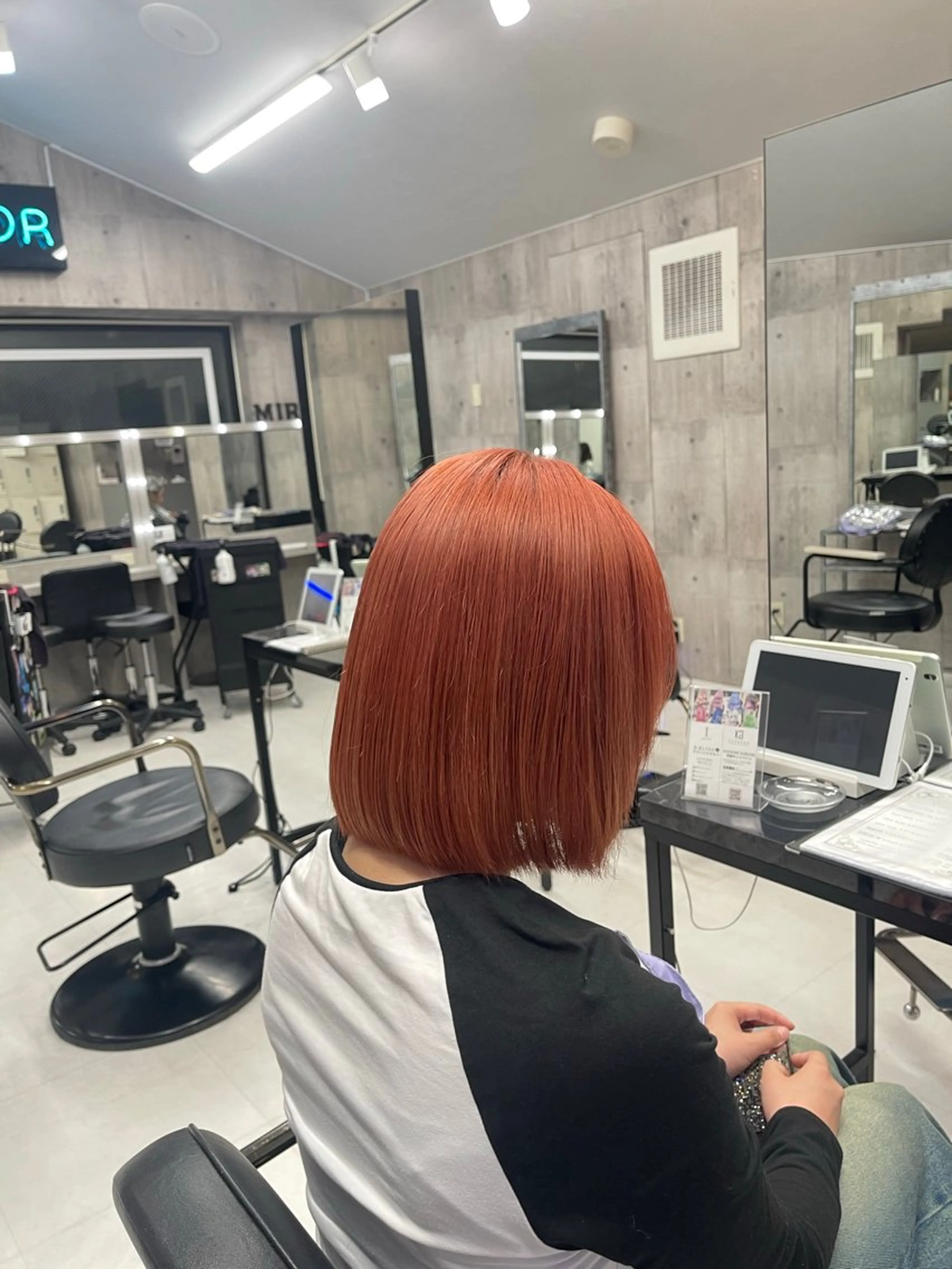 セミロング カラー パーマ ヘアアレンジ メンズ キッズ レイヤーの魔術師 𓍼takumi𓍼のヘアスタイル