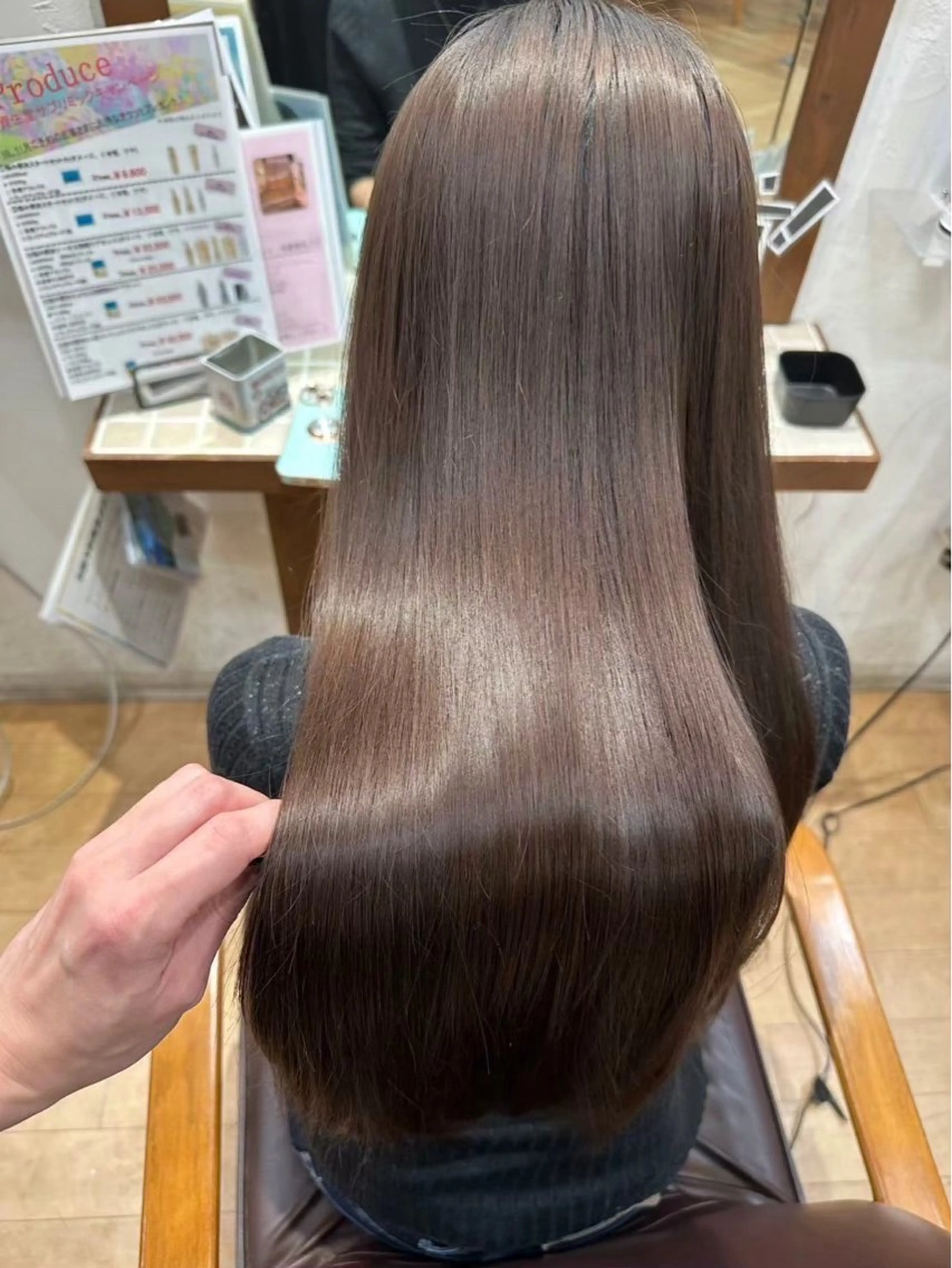 🔆当日限定クーポン🔆うる艶✨時短カット+艶カラー+髪質改善トリートメントの写真