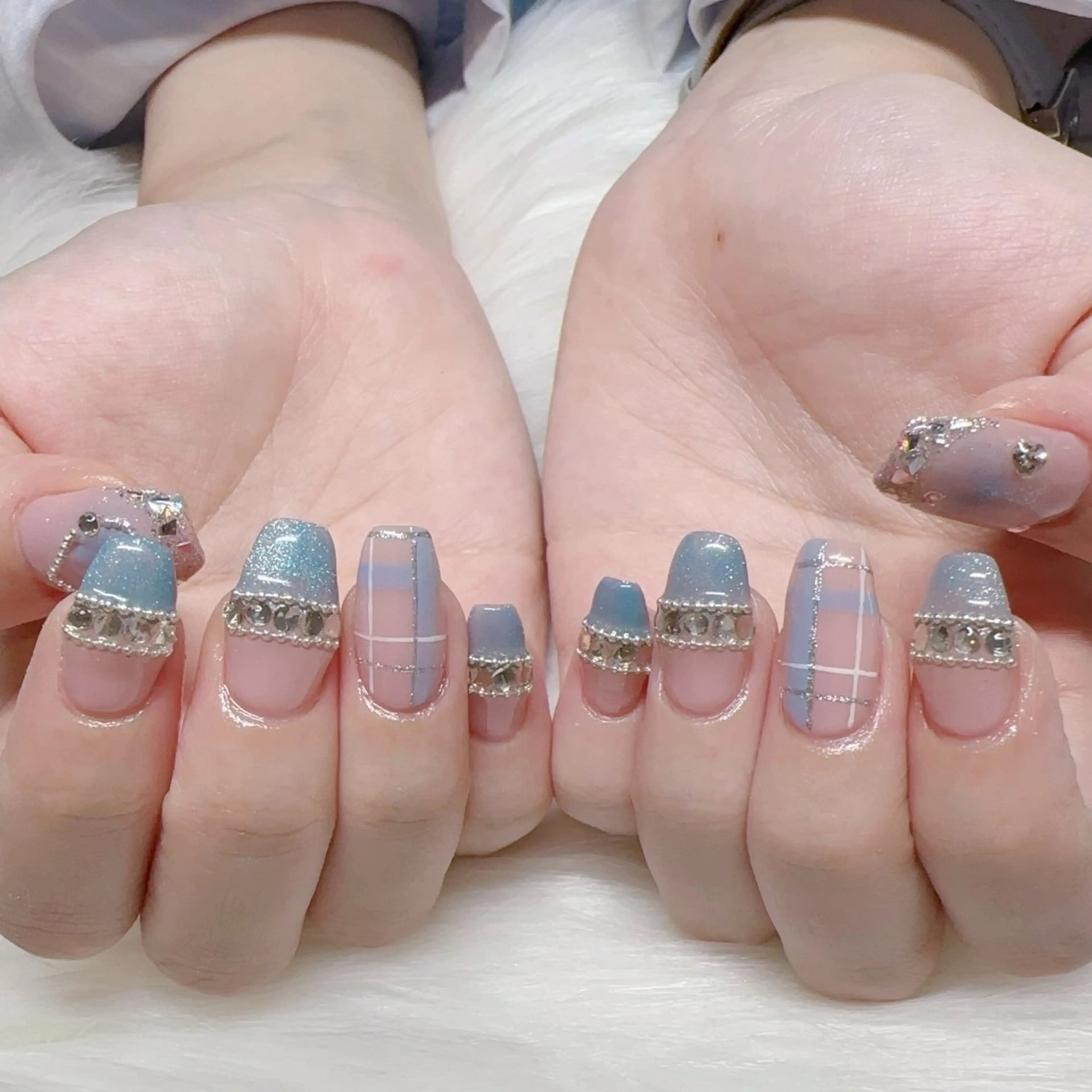 ネイル 水色 nail salon Aphris所属・nail saron Aphrisのネイルデザイン