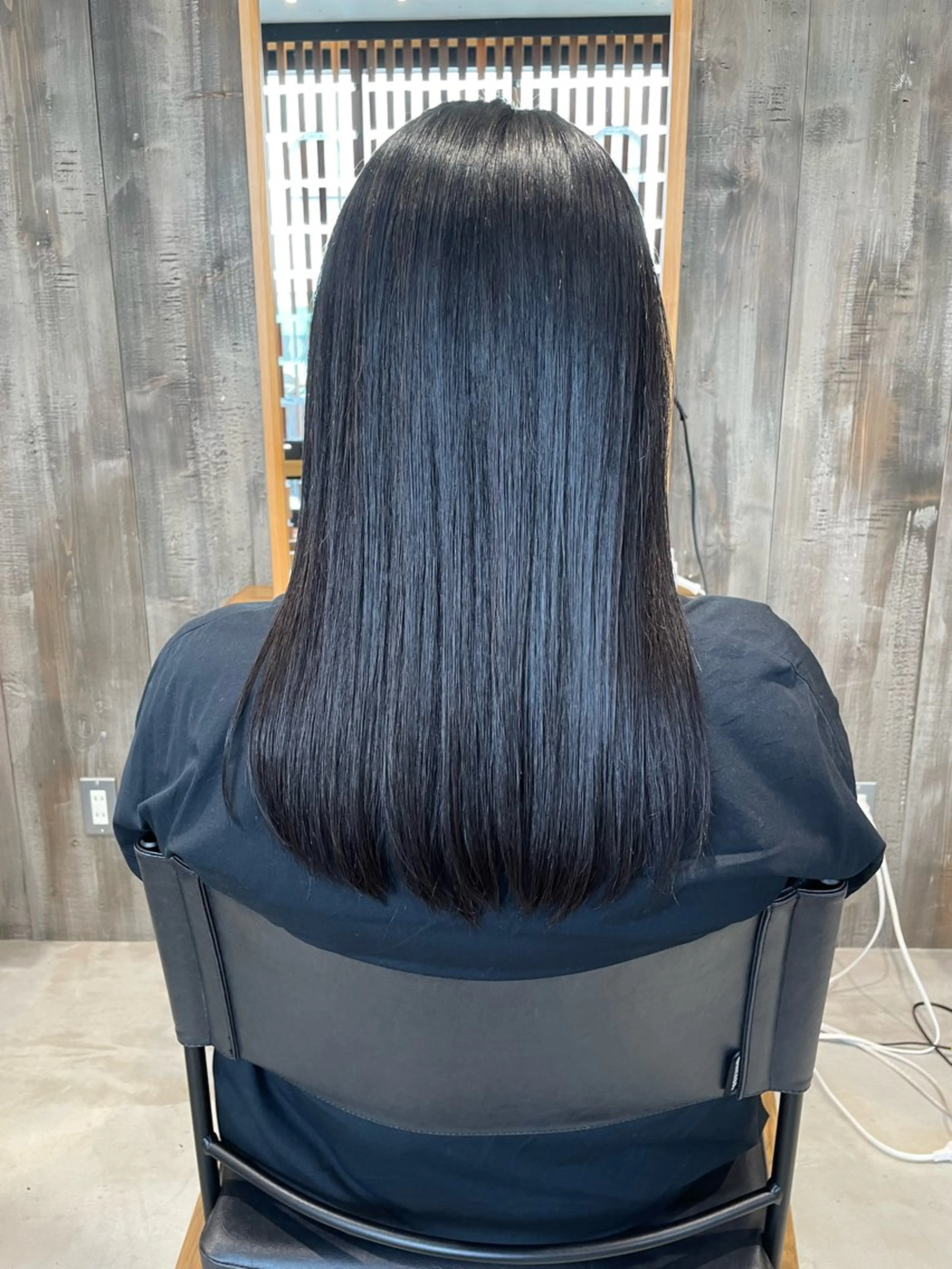 ロング 縮毛矯正 三好 祐希のヘアスタイル