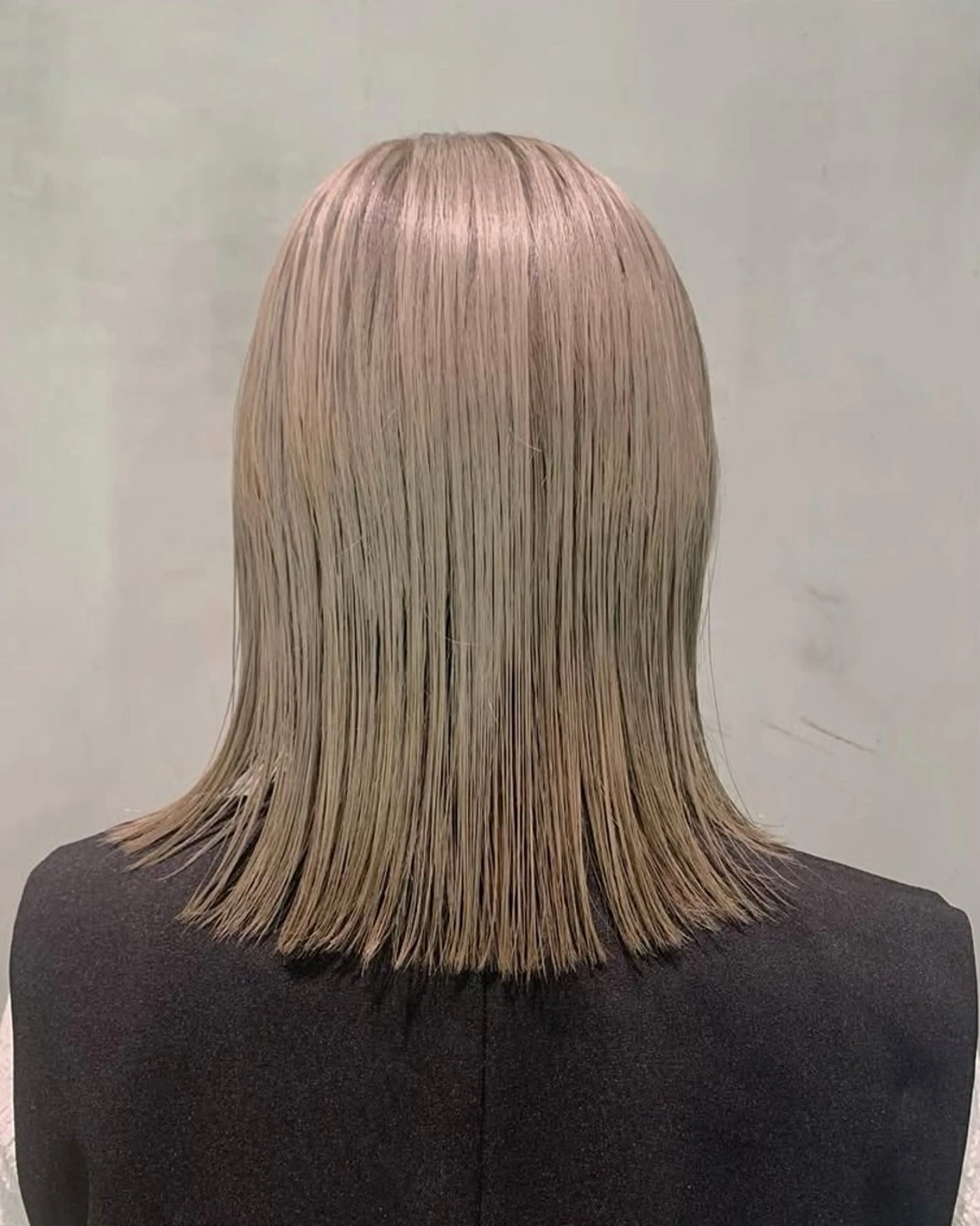 セミロング 似合わせカット 小顔カット トリートメント カット ヘアカラー トリートメント 🍀祥吾🍀レイヤー 艶髪❣️髪質改善❤️のヘアスタイル