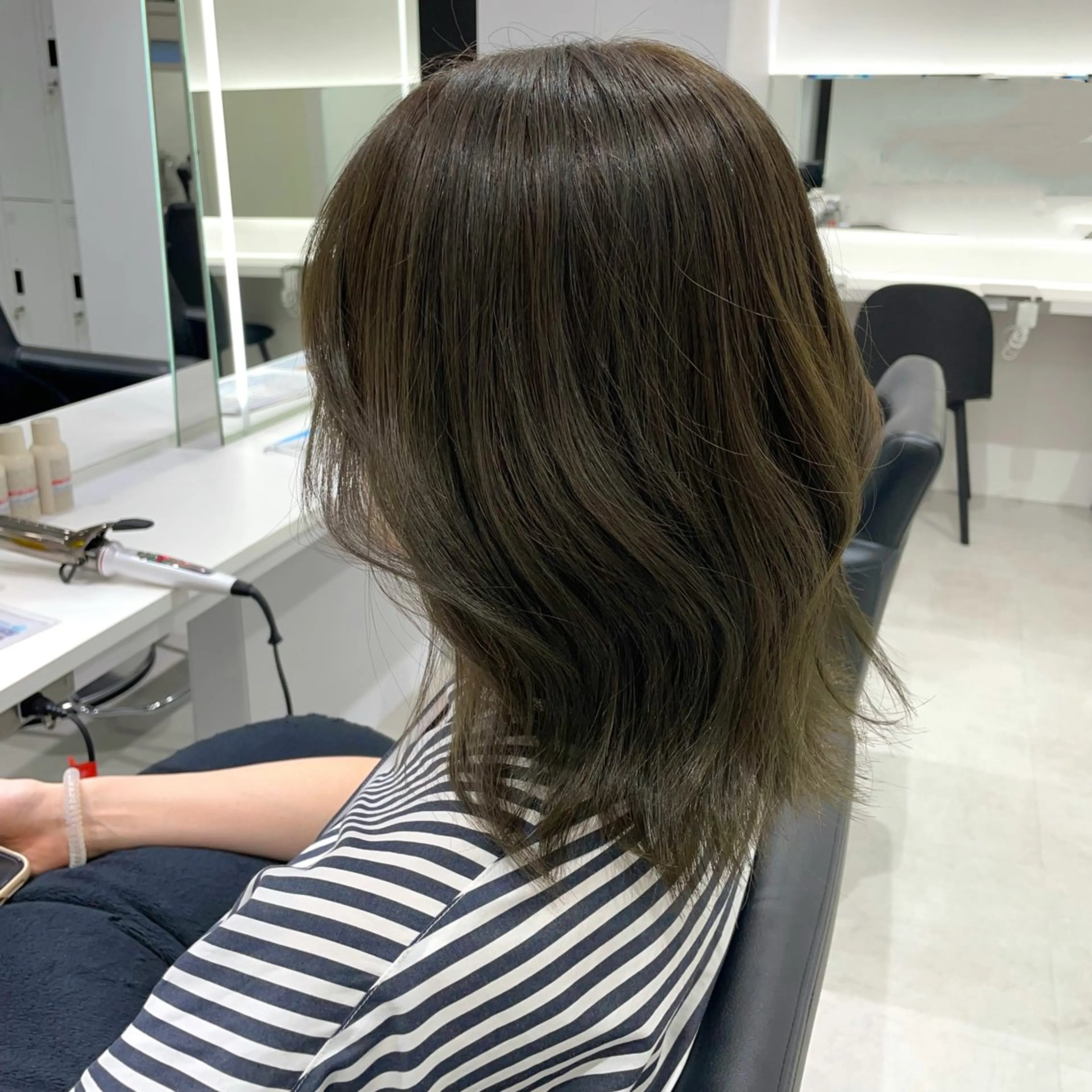 ミディアム カラー ヘアカラー トリートメント ヘアセット グレージュ/ベージュ /経堂/sana🌱のヘアスタイル
