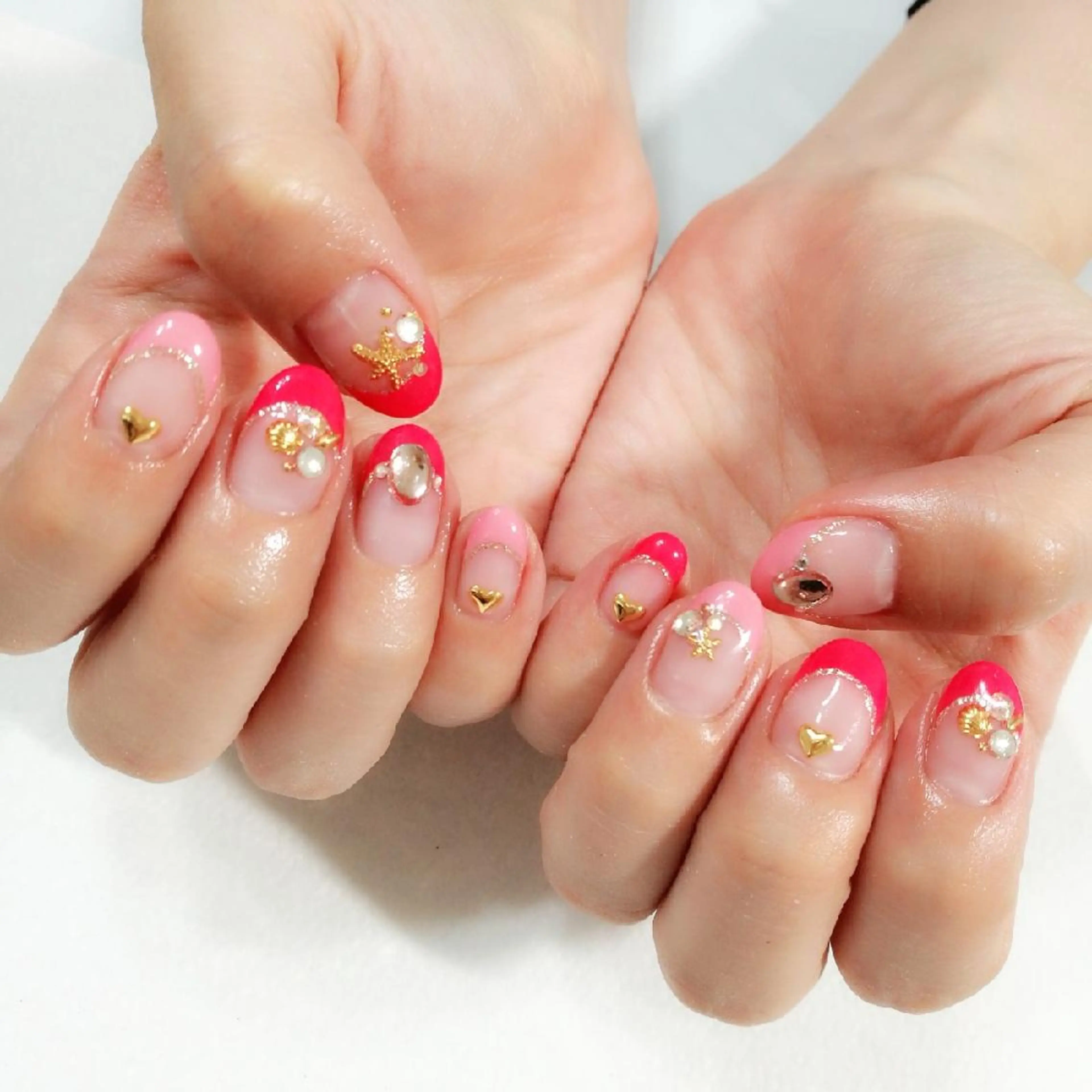 ネイル VIOLUS所属・VIOLUS 関目のネイルデザイン