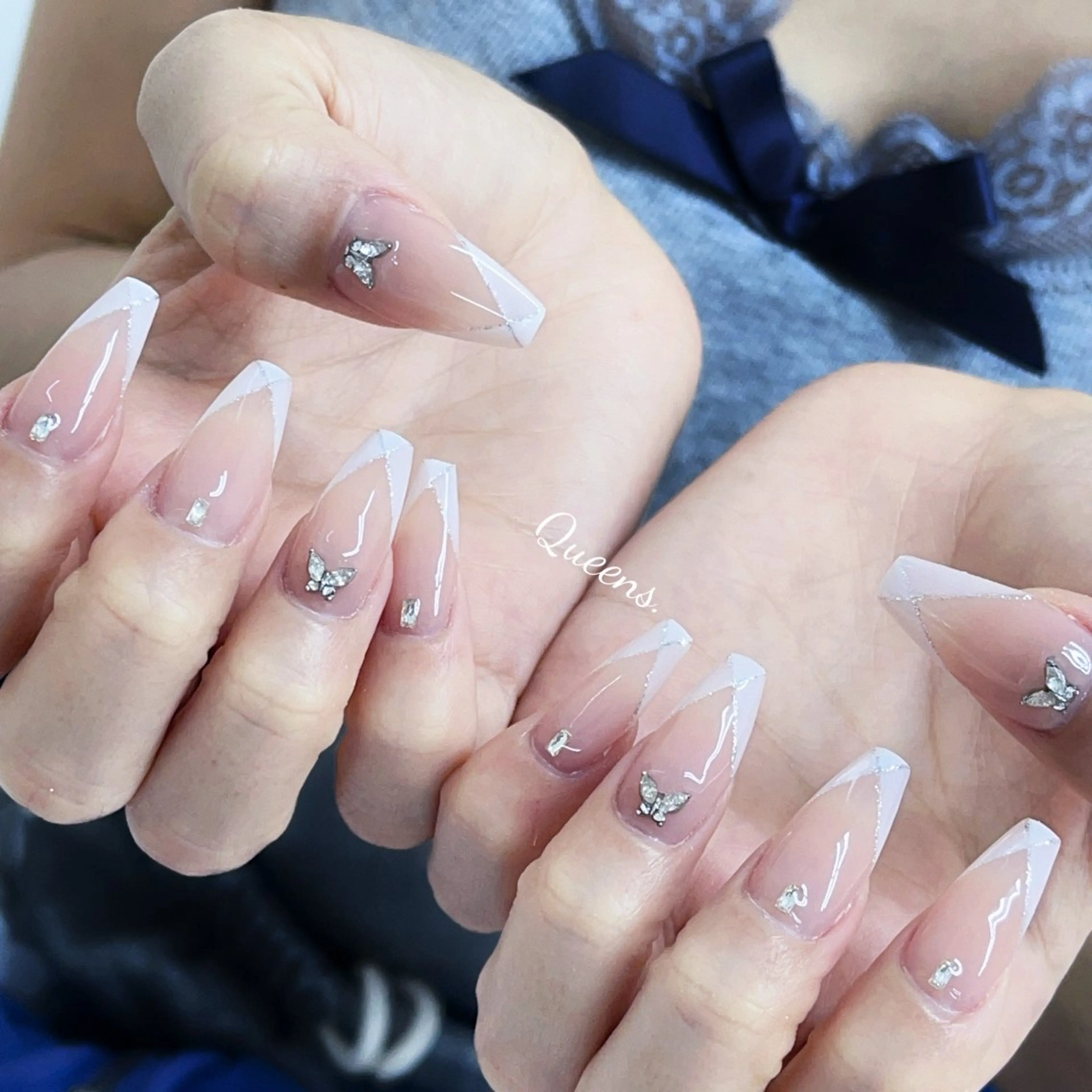 ネイル ハンドネイル Queens ciciのネイルデザイン
