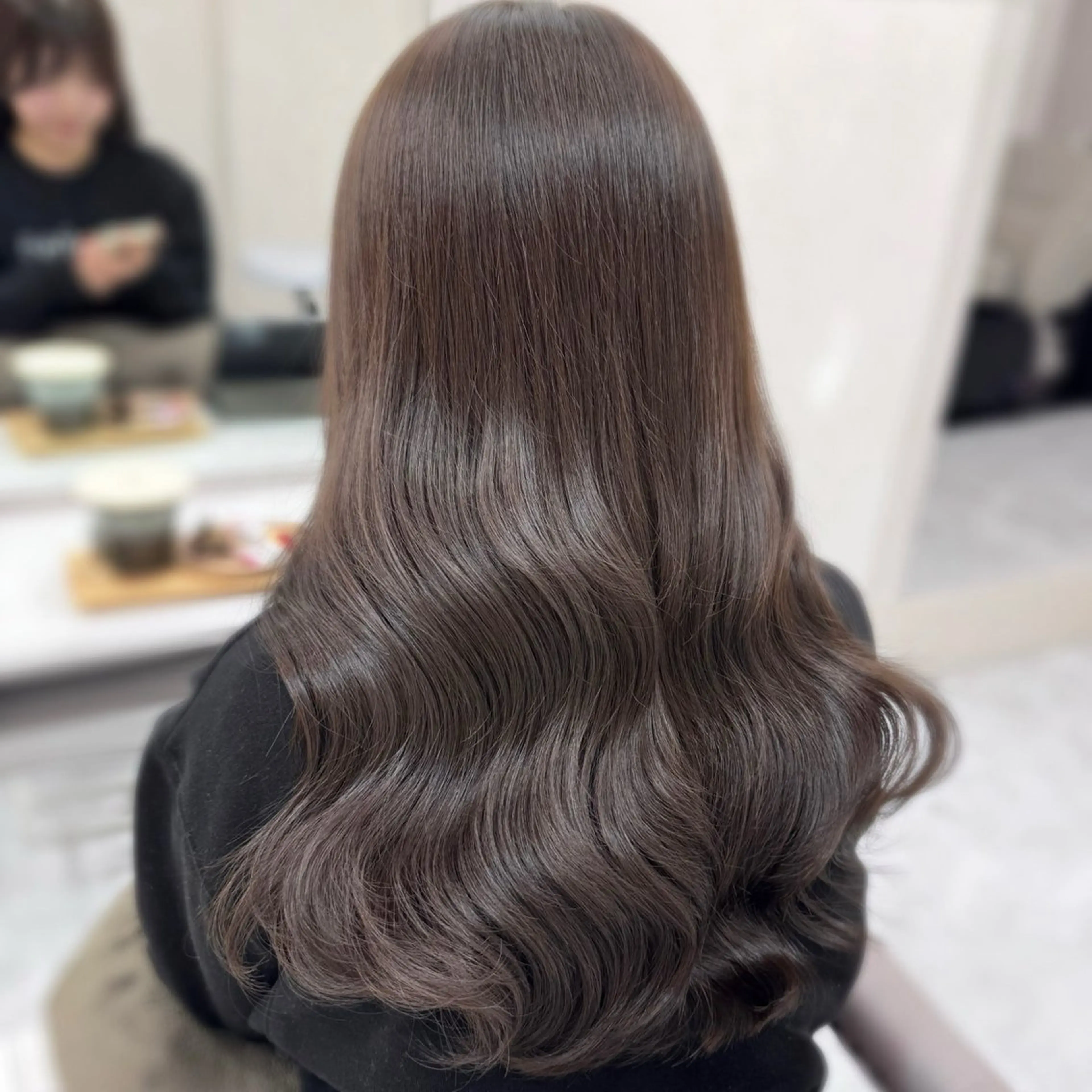 ロング 藤岡 【ｌｉｔ．】のヘアスタイル
