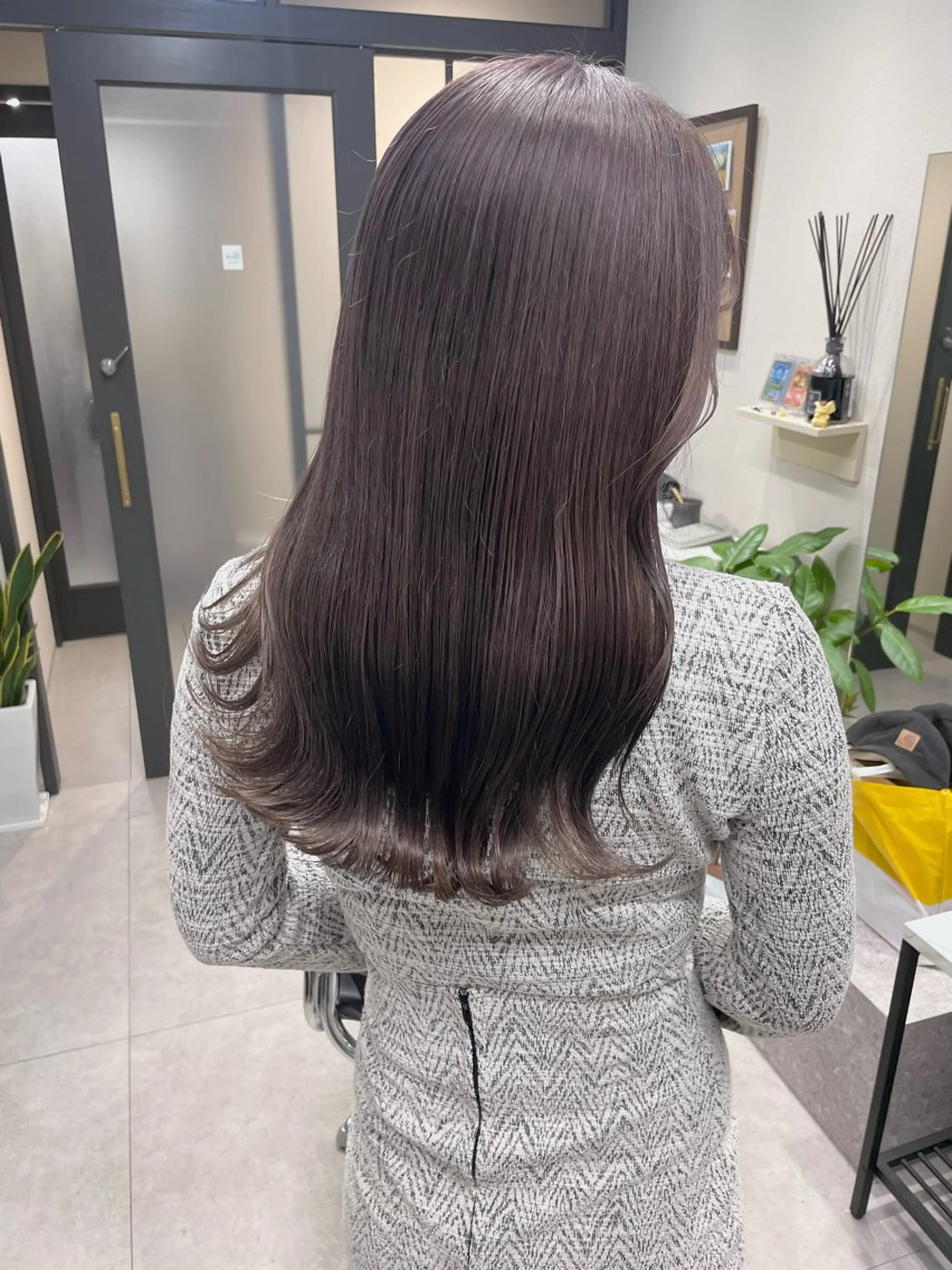 ロング カラー カット ヘアカラー トリートメント 髪質改善will hairdesignのヘアスタイル