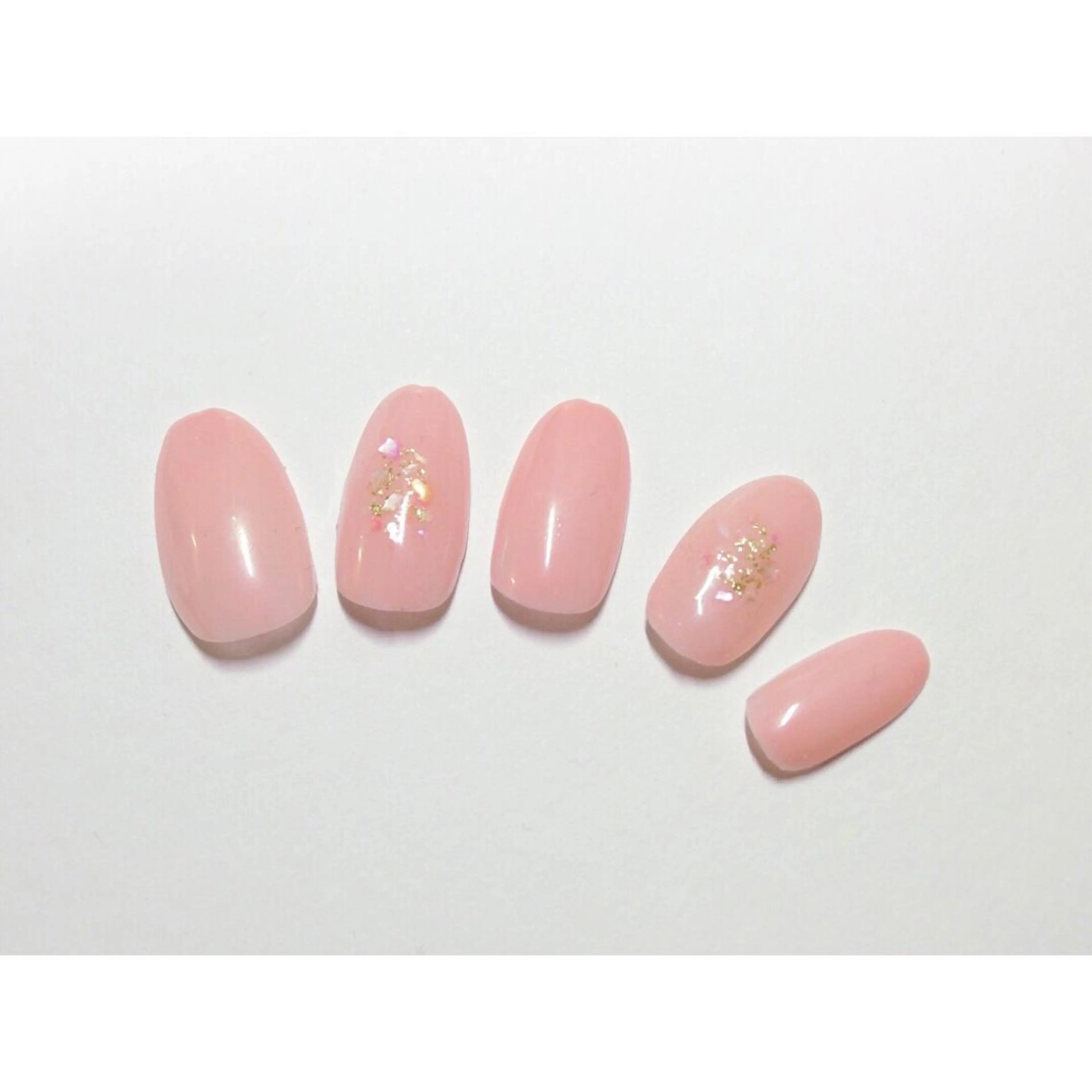 ネイル シンプルネイル 痛ネイル/ワンホン/ フィルイン/長さだしのネイルデザイン