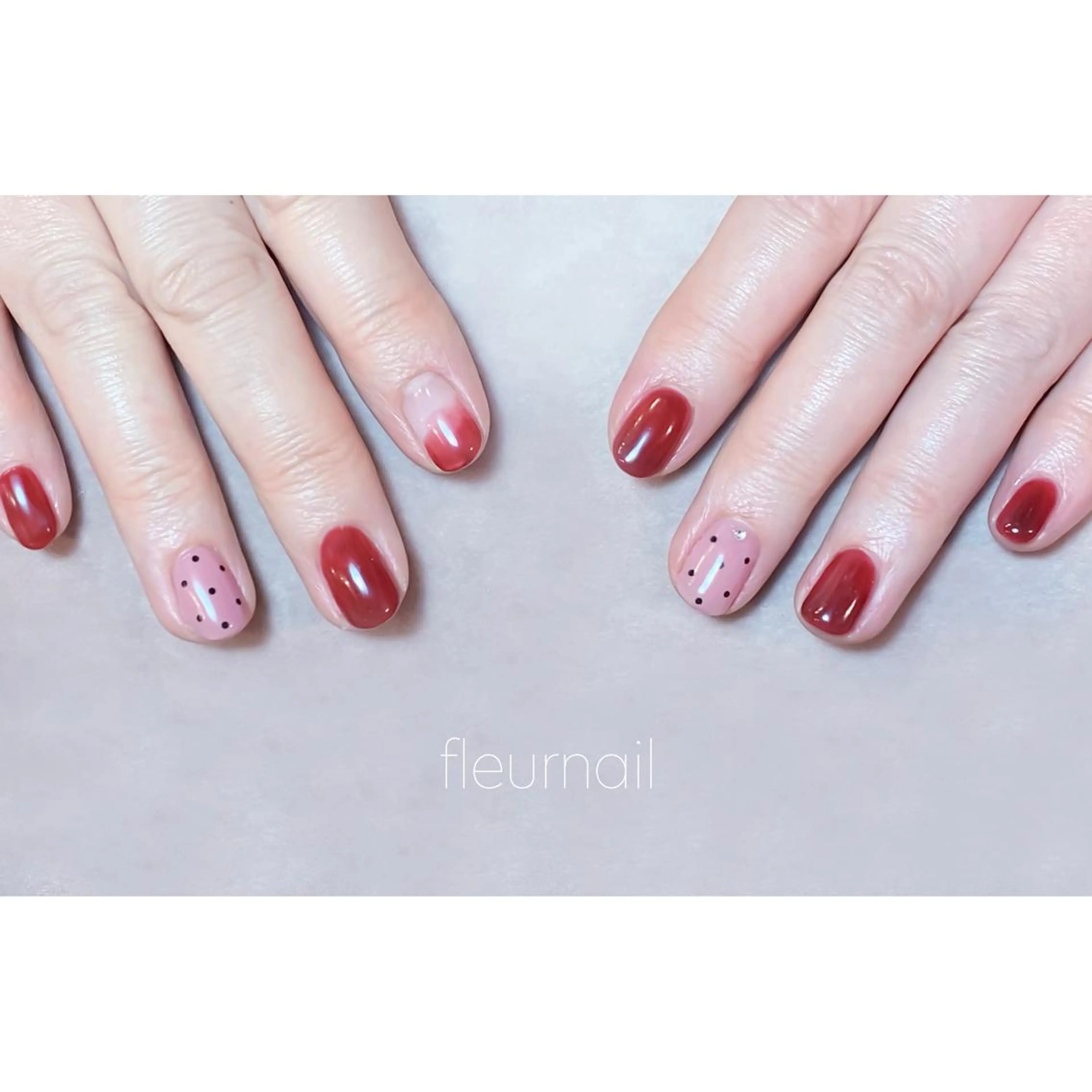 ネイル ドット ジェルネイル パラジェル ピンク 赤色 ハンドネイル 【パラジェル登録サロン】nail pollen所属・fleurnail miuraのネイルデザイン