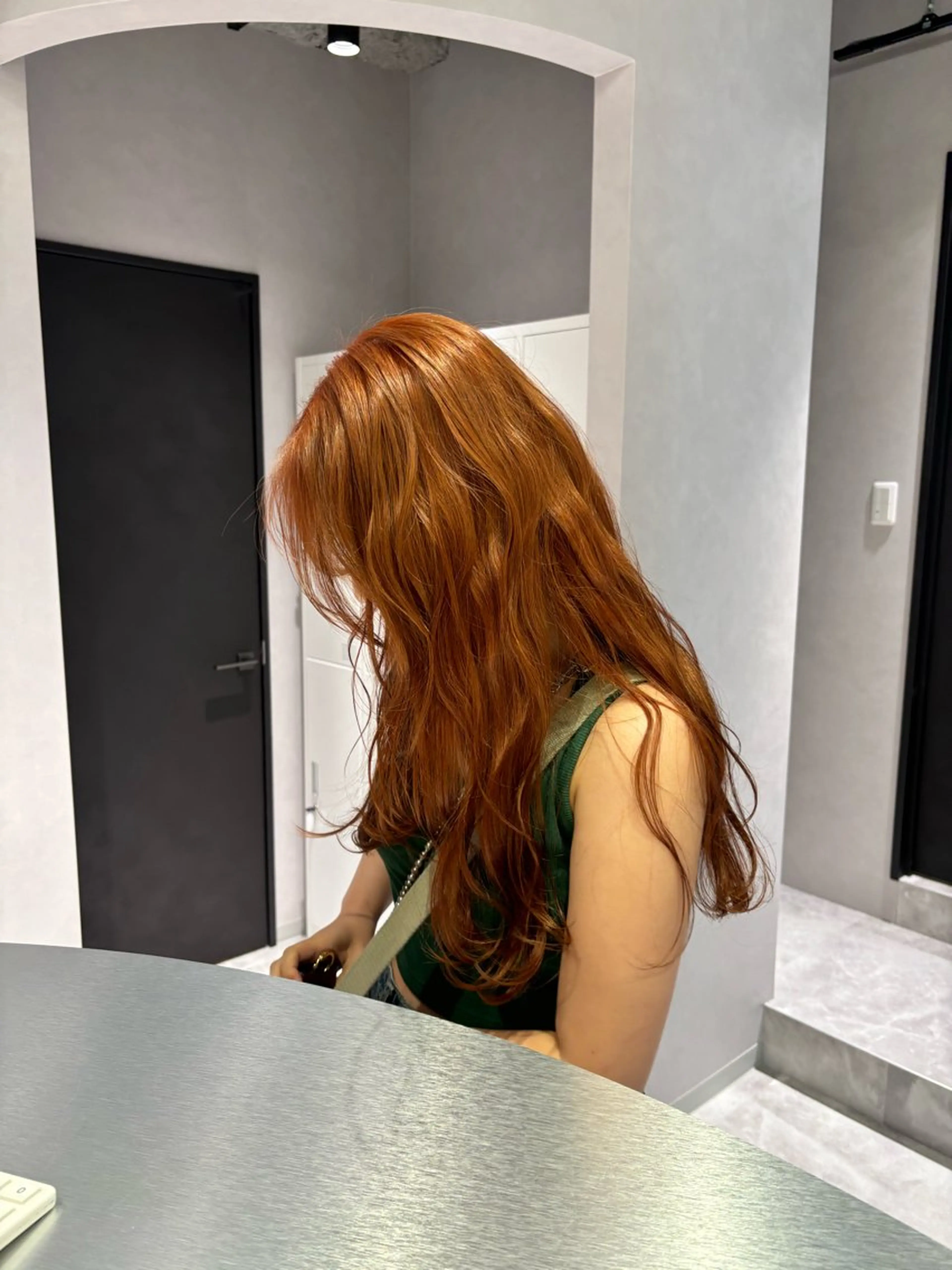 🍒25歳以下限定🍒ワンカラー+さら艶トリートメント+超音波アイロン付き.⋆𝜗𝜚‎⋆✴︎の写真