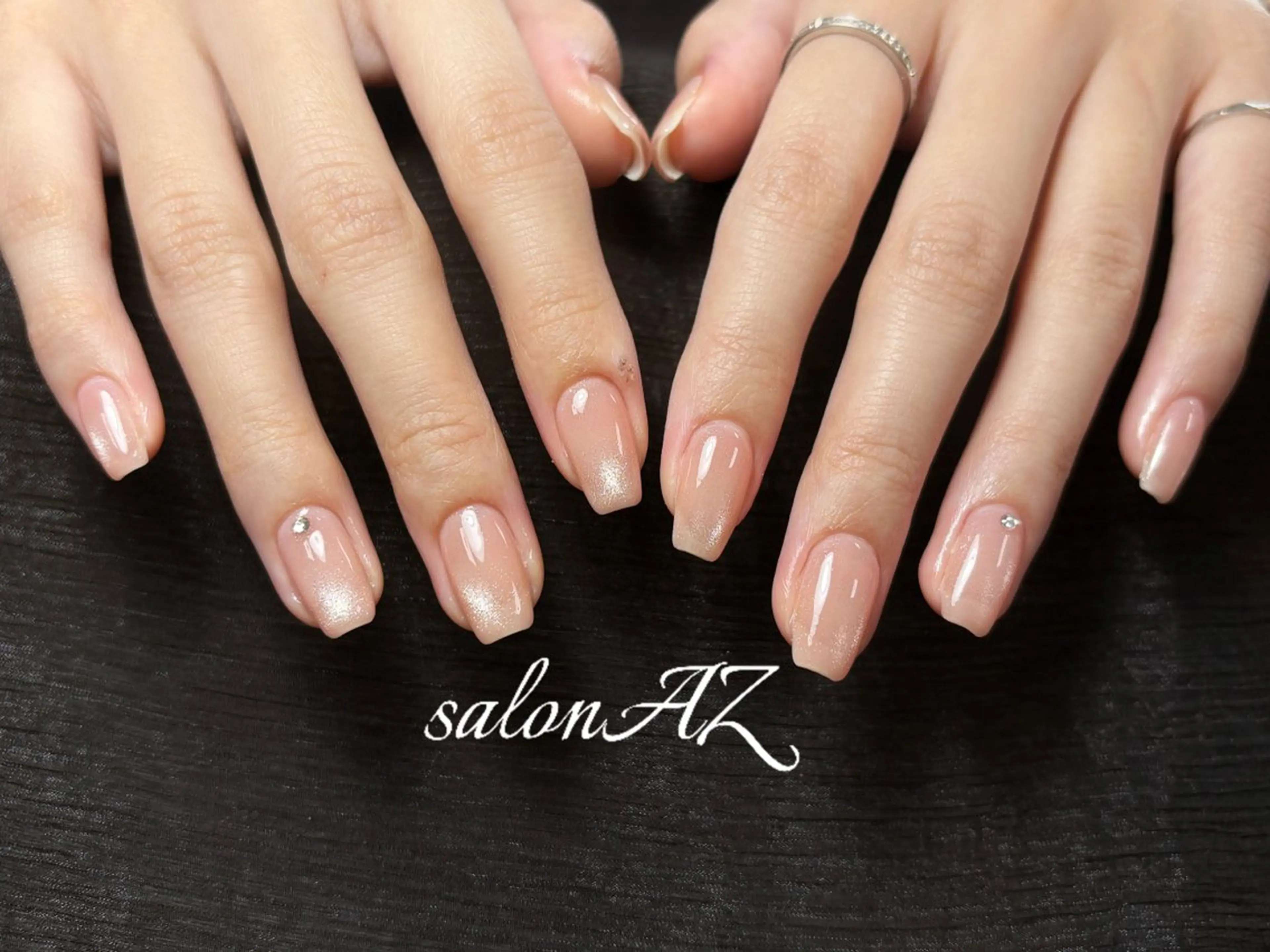 ネイル アートネイル 長さ出し フットネイル フレンチネイル ジェルネイル ハンドネイル salon AZのネイルデザイン