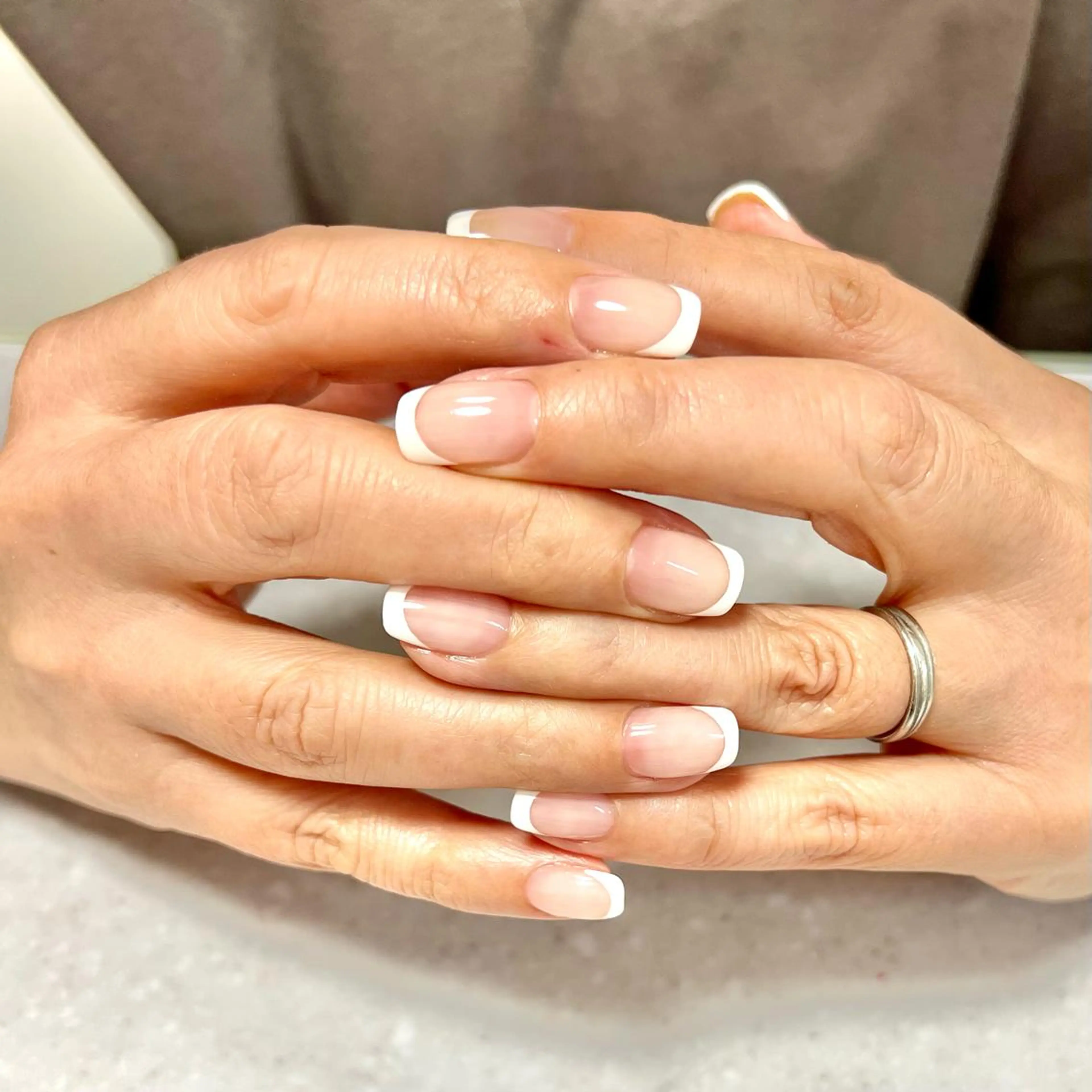 ネイル フレンチネイル ステラ marikominoのネイルデザイン