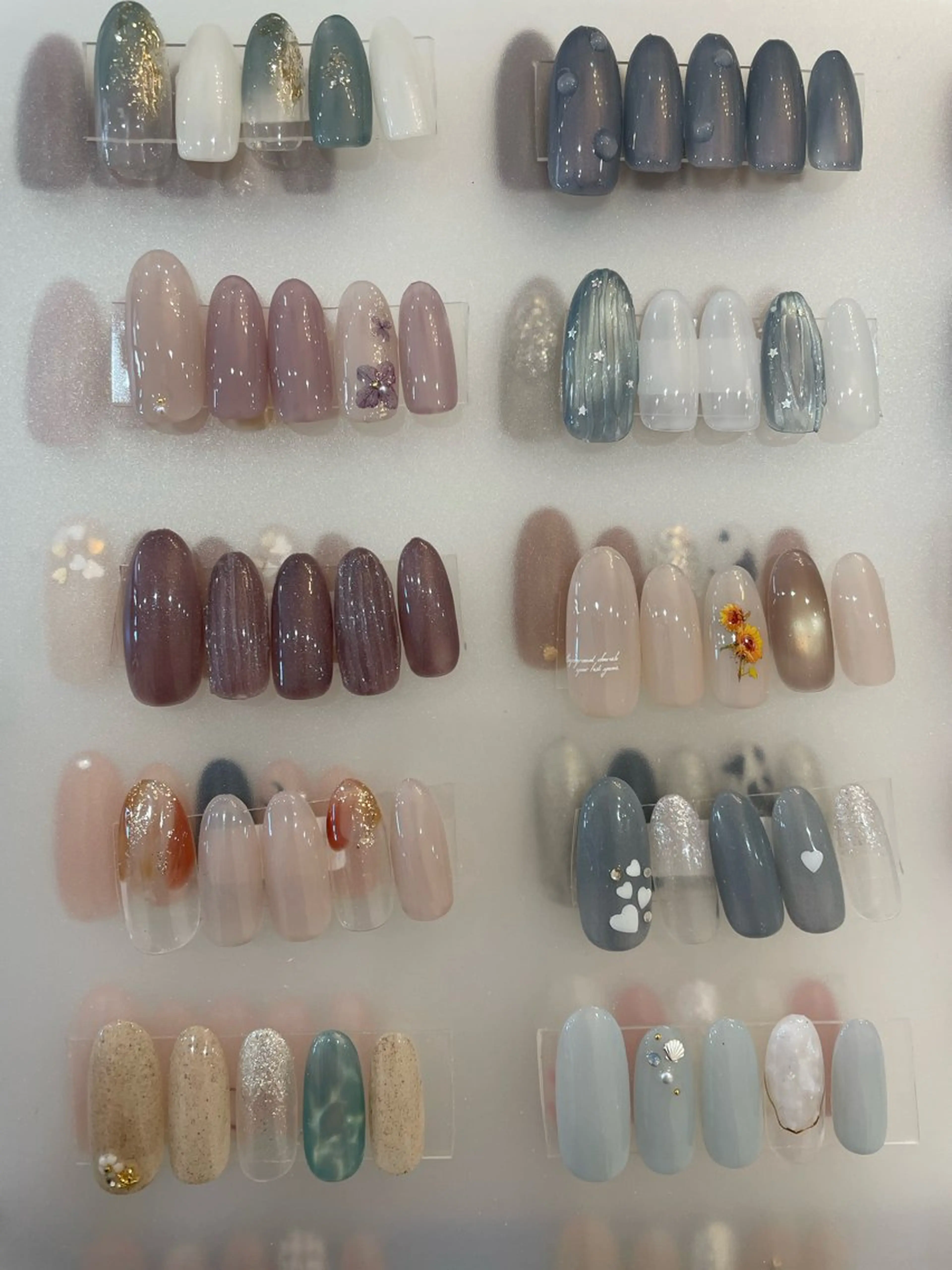 選べる流行りデザインの写真
