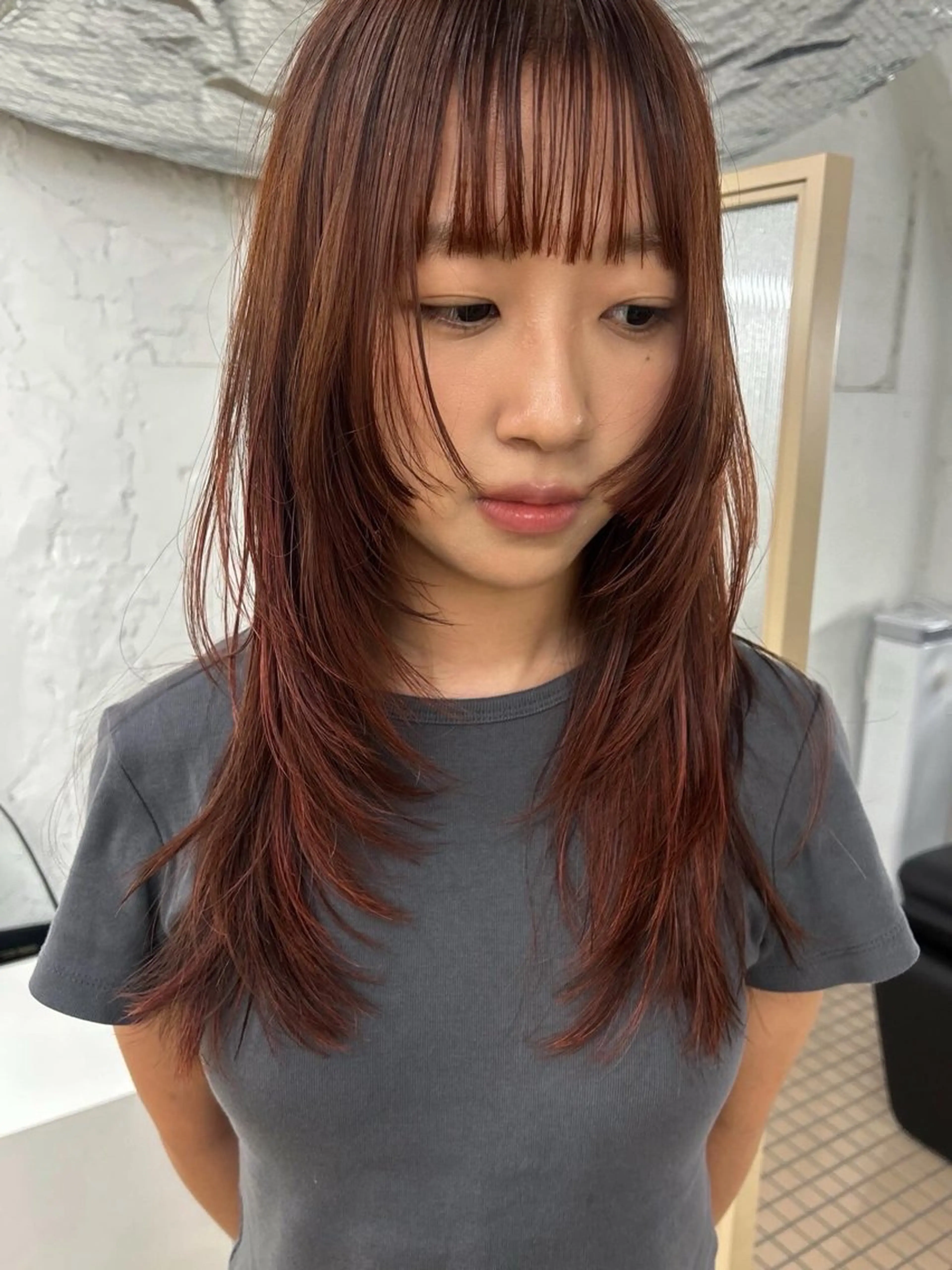 セミロング カラー カット ヘアカラー トリートメント hen所属・心斎橋/レイヤー/ ブリーチ/モエのヘアスタイル