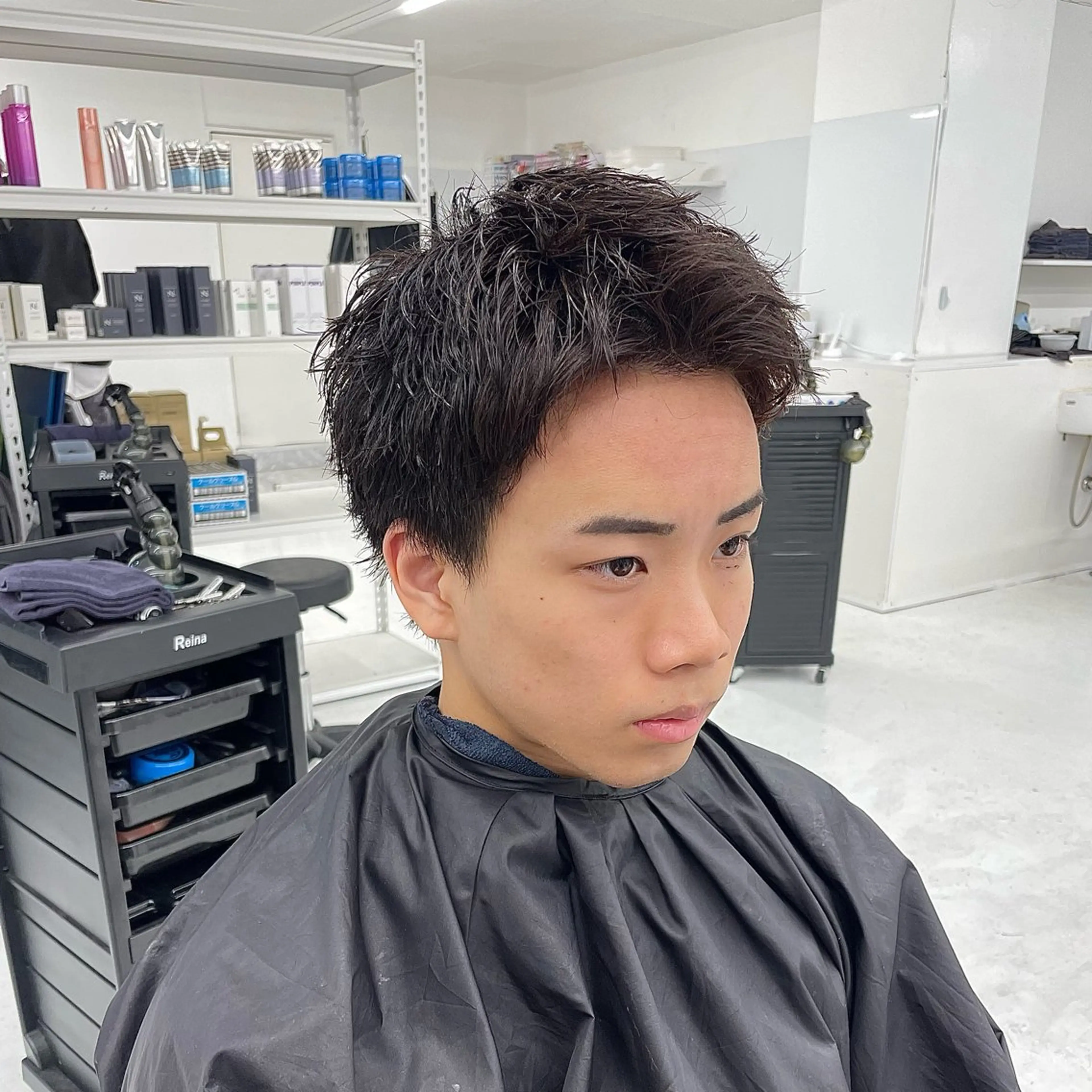 ショート パーマ メンズ メンズパーマ 刈り上げ ショートヘア 【柏メンズパーマ職人 】店長　KAZUMAのヘアスタイル