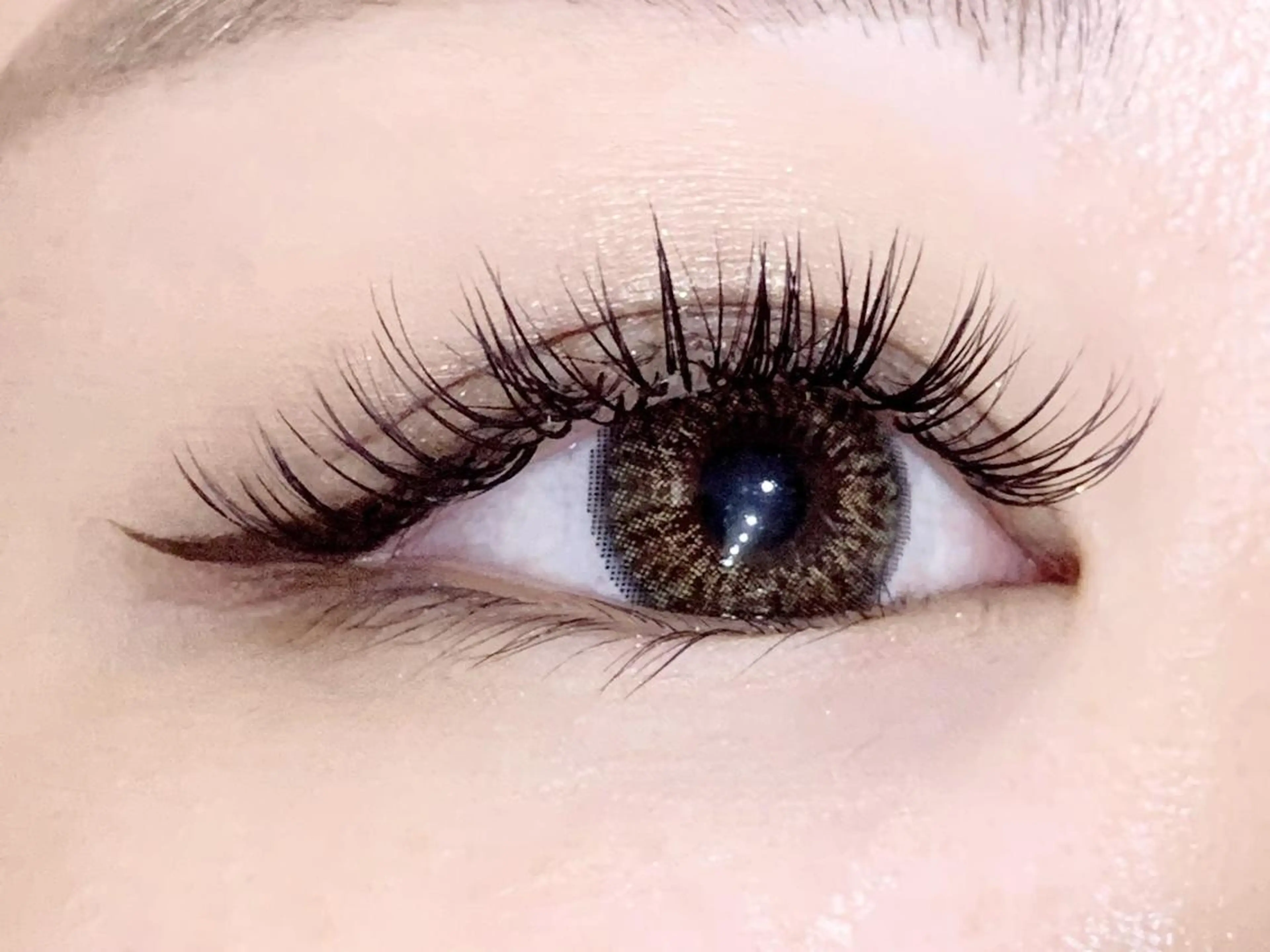 マツエク・マツパ アイブロウ まつげパーマ THE BALM🦋 上間のマツエク・マツパデザイン