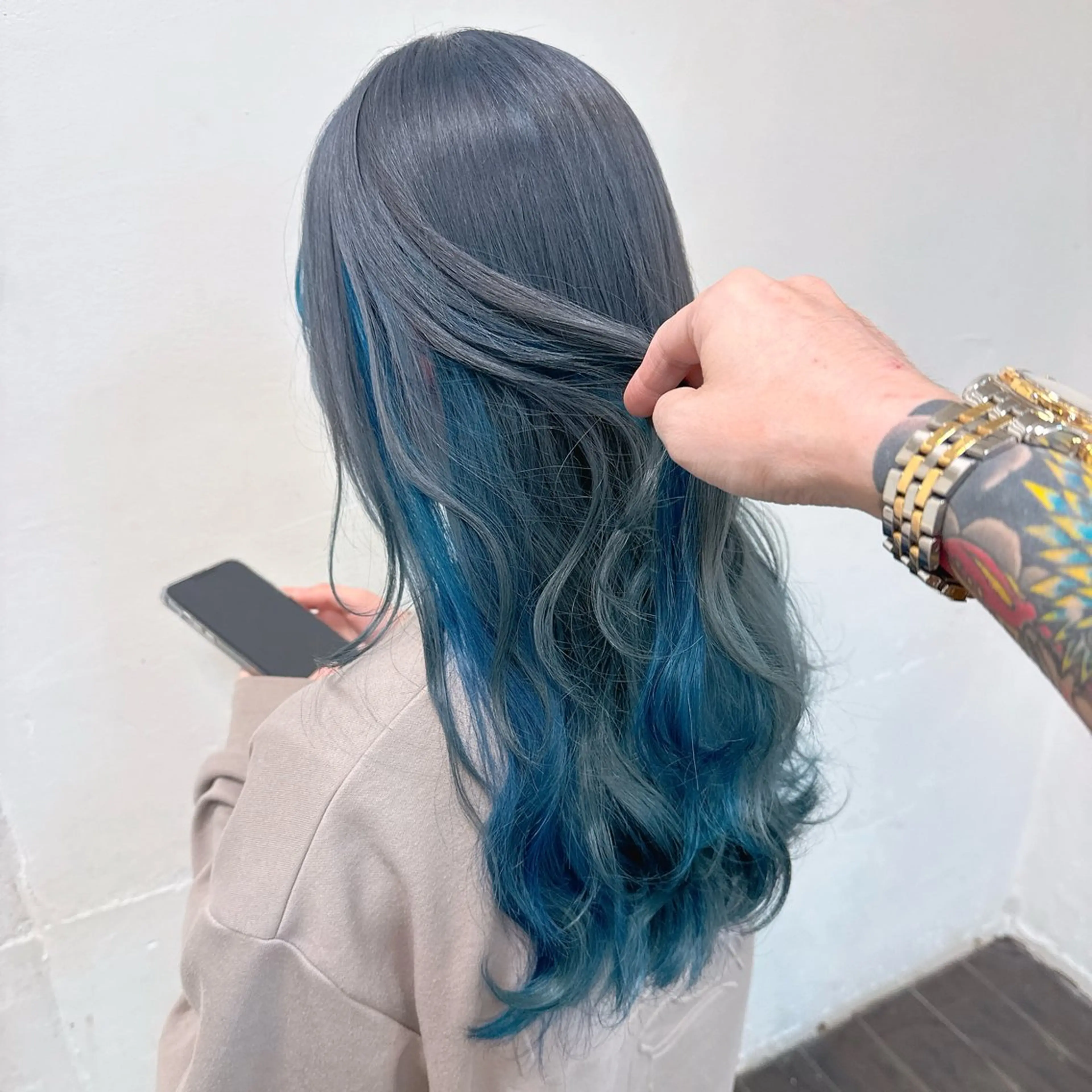 ロング カラー バレイヤージュ ブリーチ ブルーカラー ケアブリーチ ダブルカラー ヘアカラー トリートメント Lilith 【リリス】のその他イメージ
