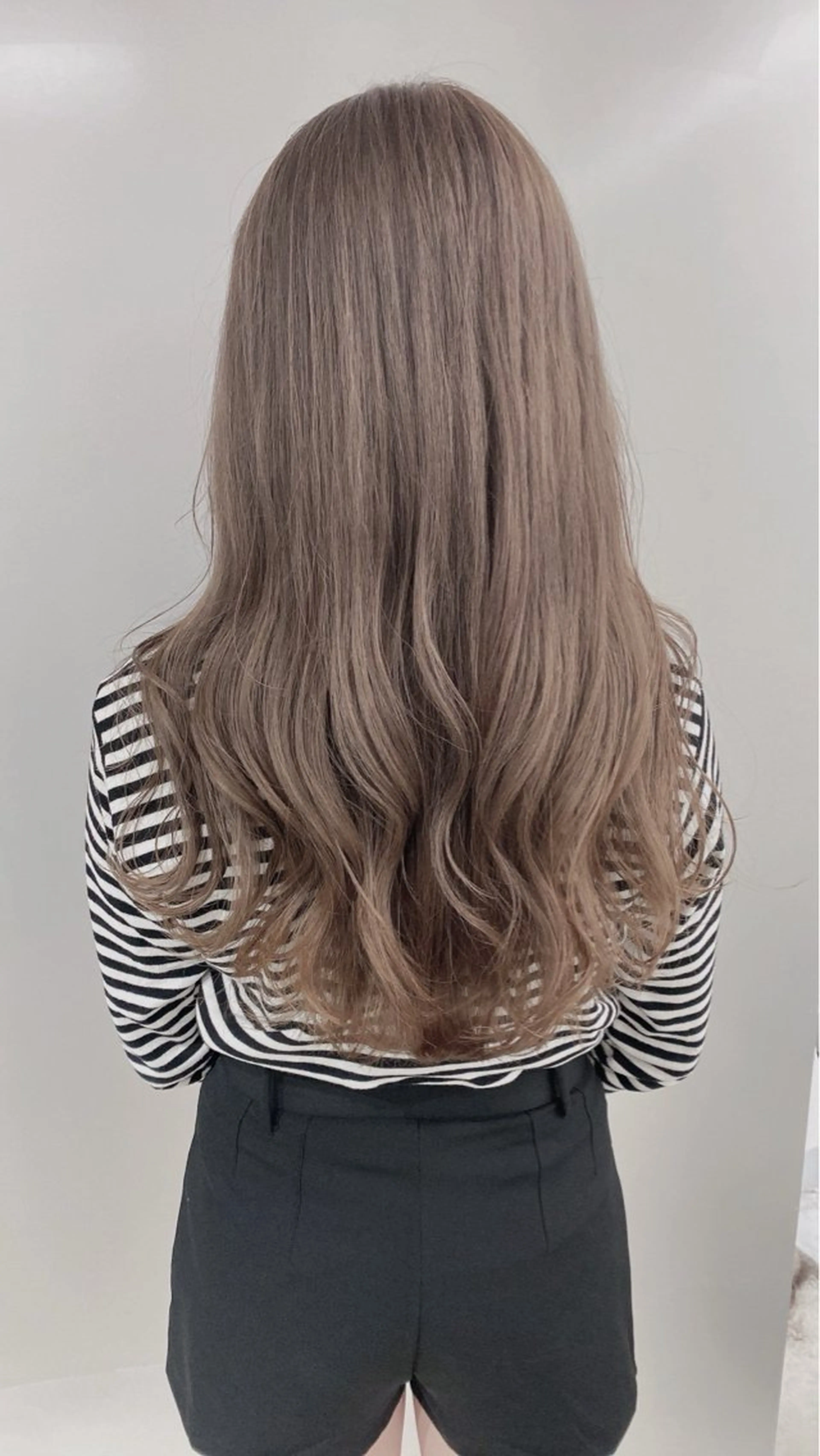 セミロング カラー ヘアカラー ヘッドスパ ヘアセット ベージュ/グレージュ 🧸あやか/表参道のヘアスタイル