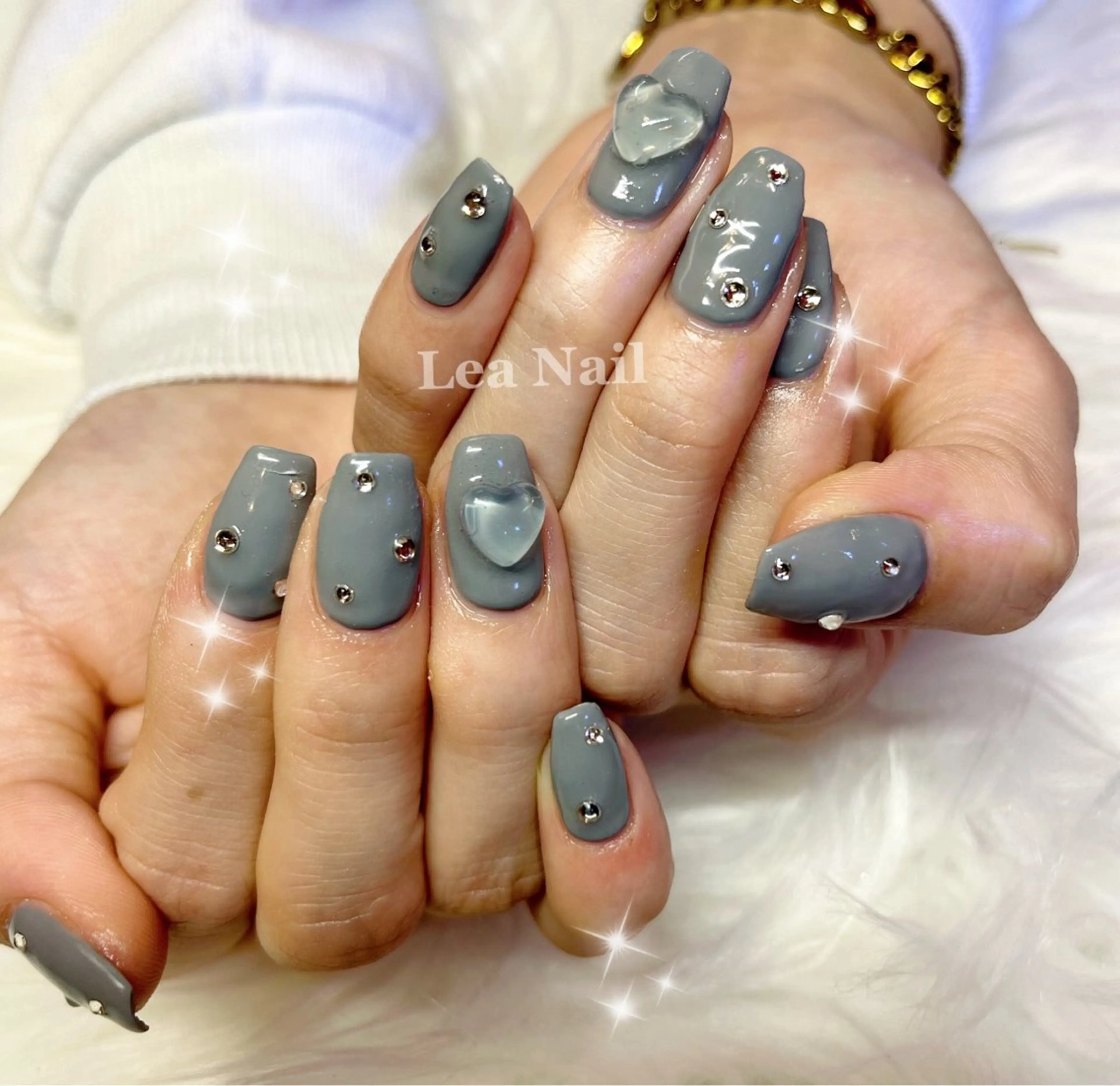 ネイル キラキラネイル 持ち込み ハンドネイル Lea Nailのネイルデザイン