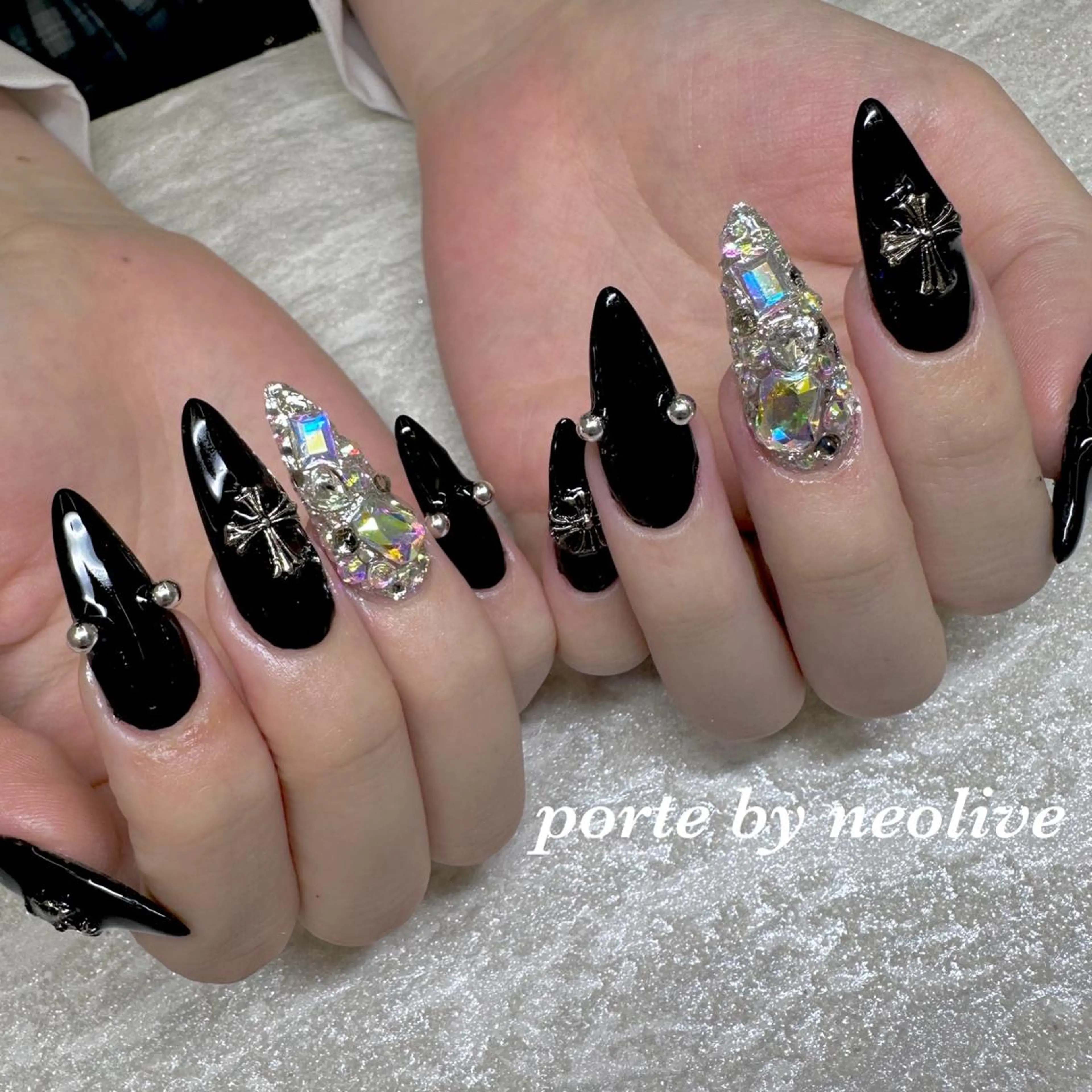 ネイル nail Eclat所属・志賀野 美喜のネイルデザイン